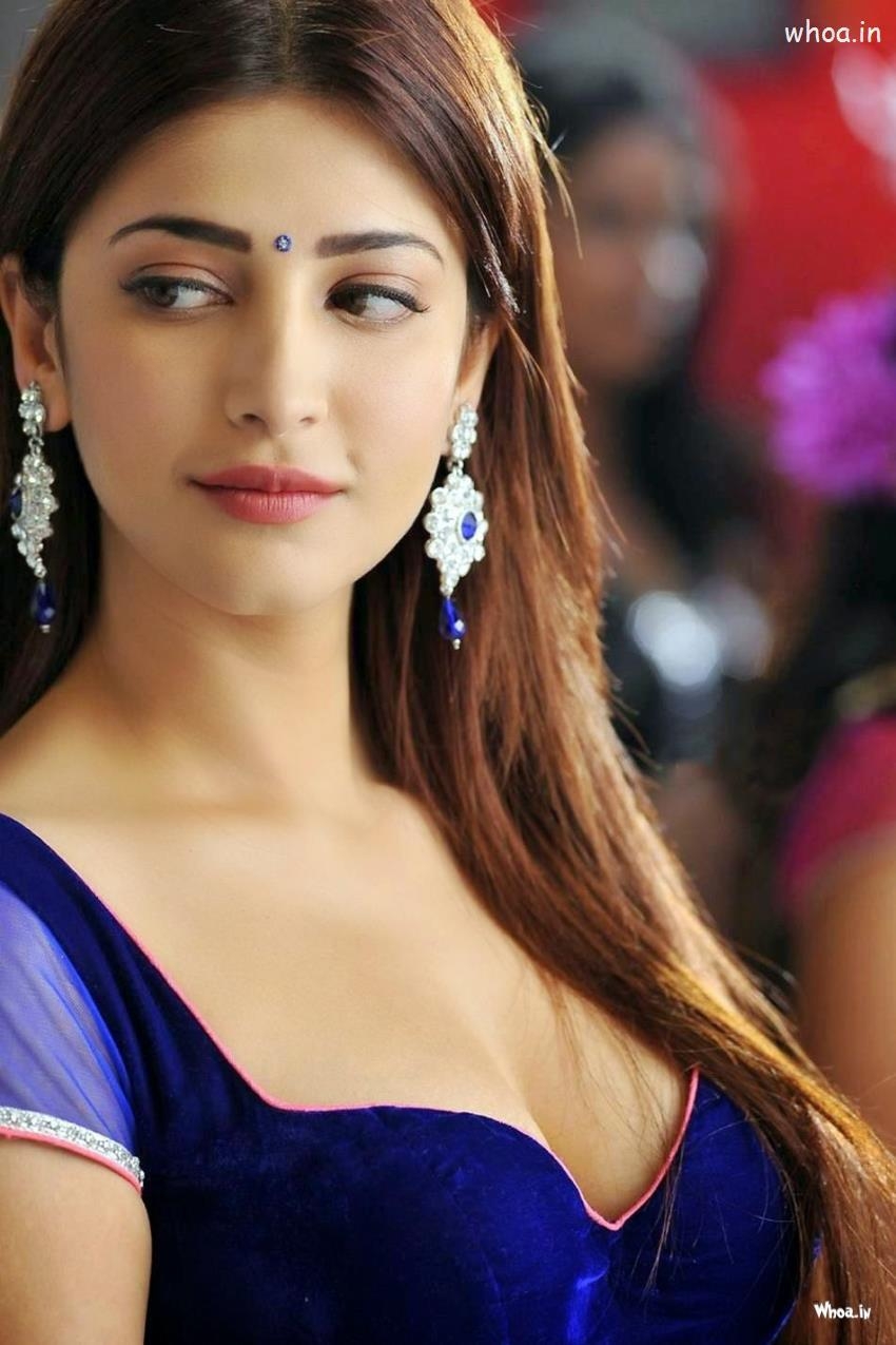 850x1280 Shruti Hassan Face Closeup In Yevadu Movie HD Wallpaper, Phone