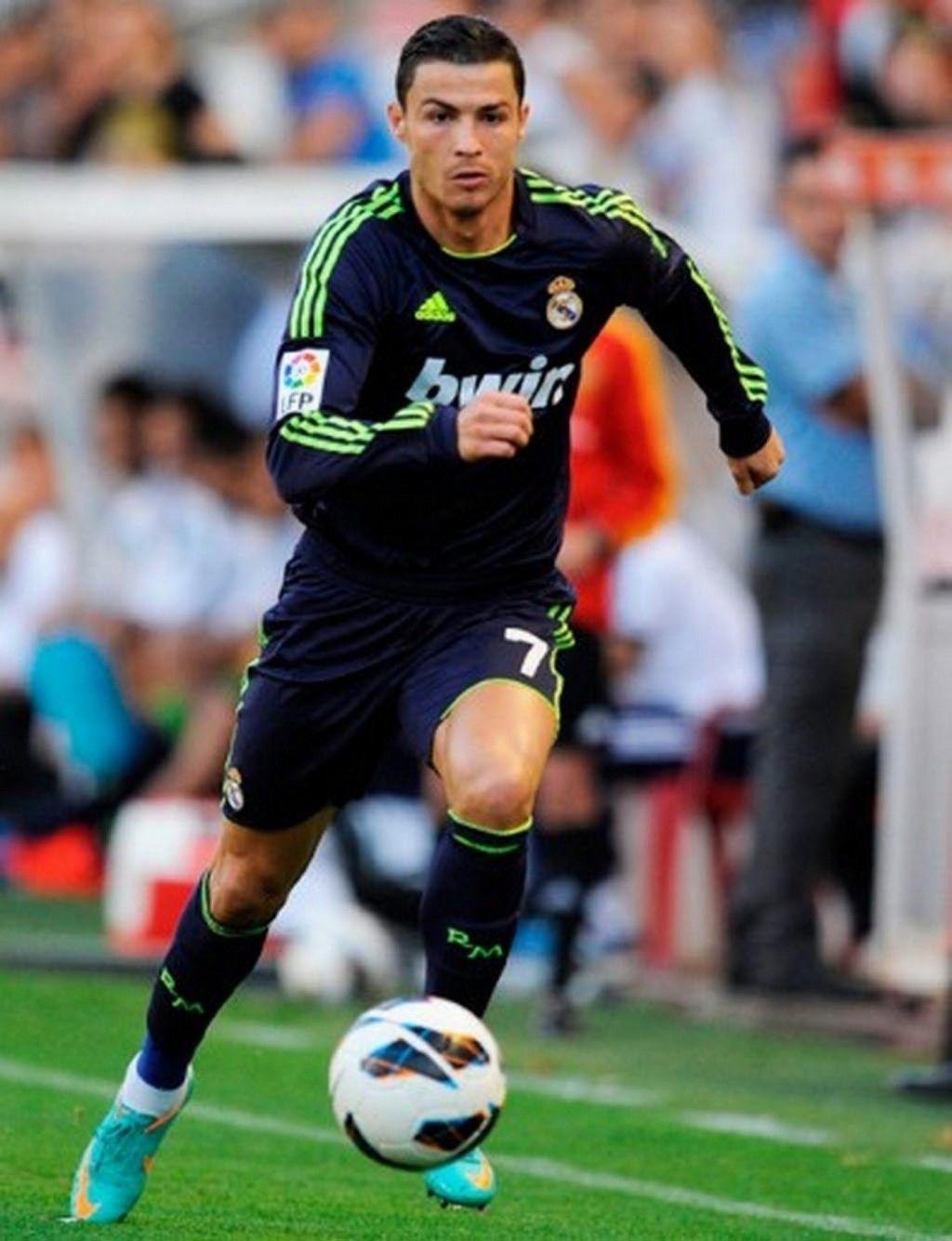 1030x1340 Cristiano Ronaldo HD Wallpaper, Image, Pics HD Wallpaper Blog, Phone