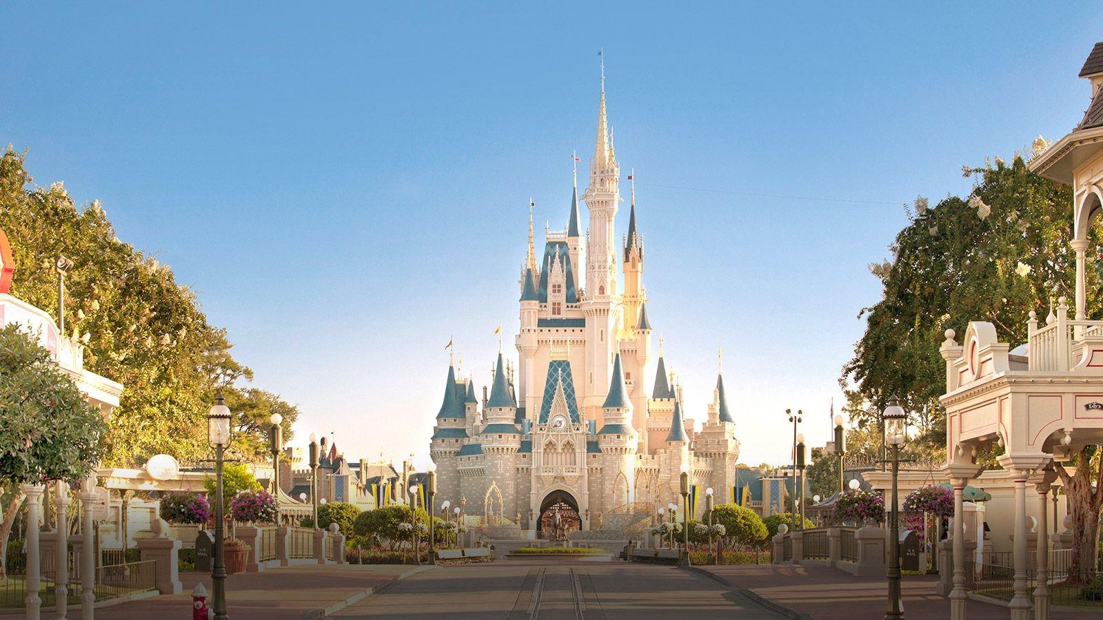 1600x900 Disney Avenue: Secrets of the Kingdom the Magic in, Desktop