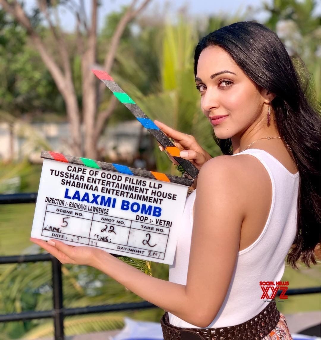 1080x1150 Actress Kiara Advani Still From First Day Shoot of LAAXMI BOMB News XYZ. Kiara advani, HD wallpaper for mobile, Mobile wallpaper HD 1080p, Phone