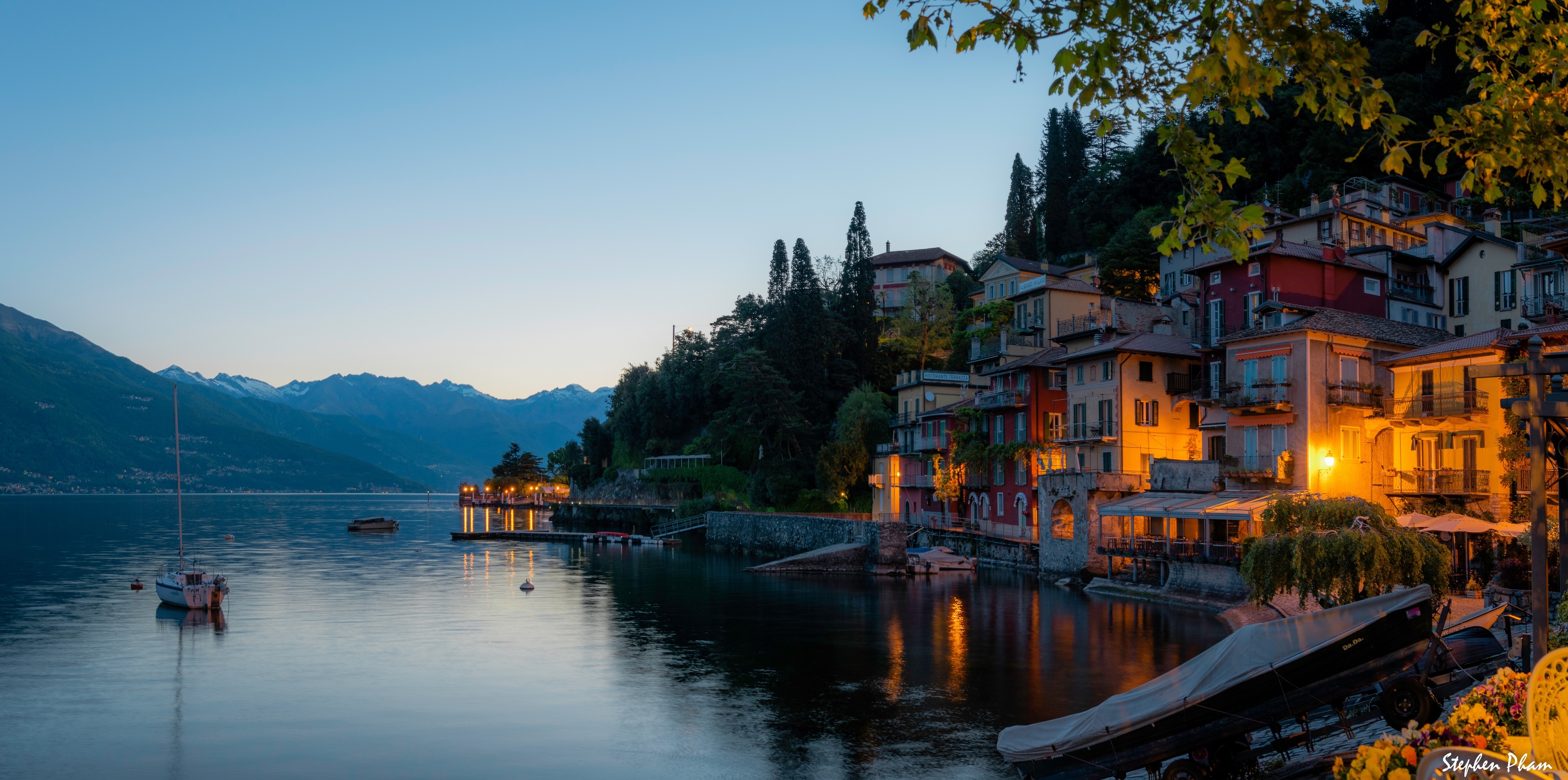 5120x2550 4K, 5K, Lombardy, Lake Como, Italy, Mountains, Lake, Evening, Alps, Trees Gallery HD Wallpaper, Dual Screen