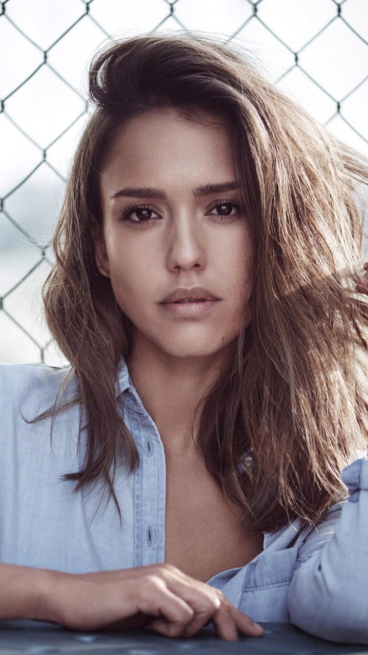 750x1340 Celebrity Jessica Alba () Wallpaper, Phone