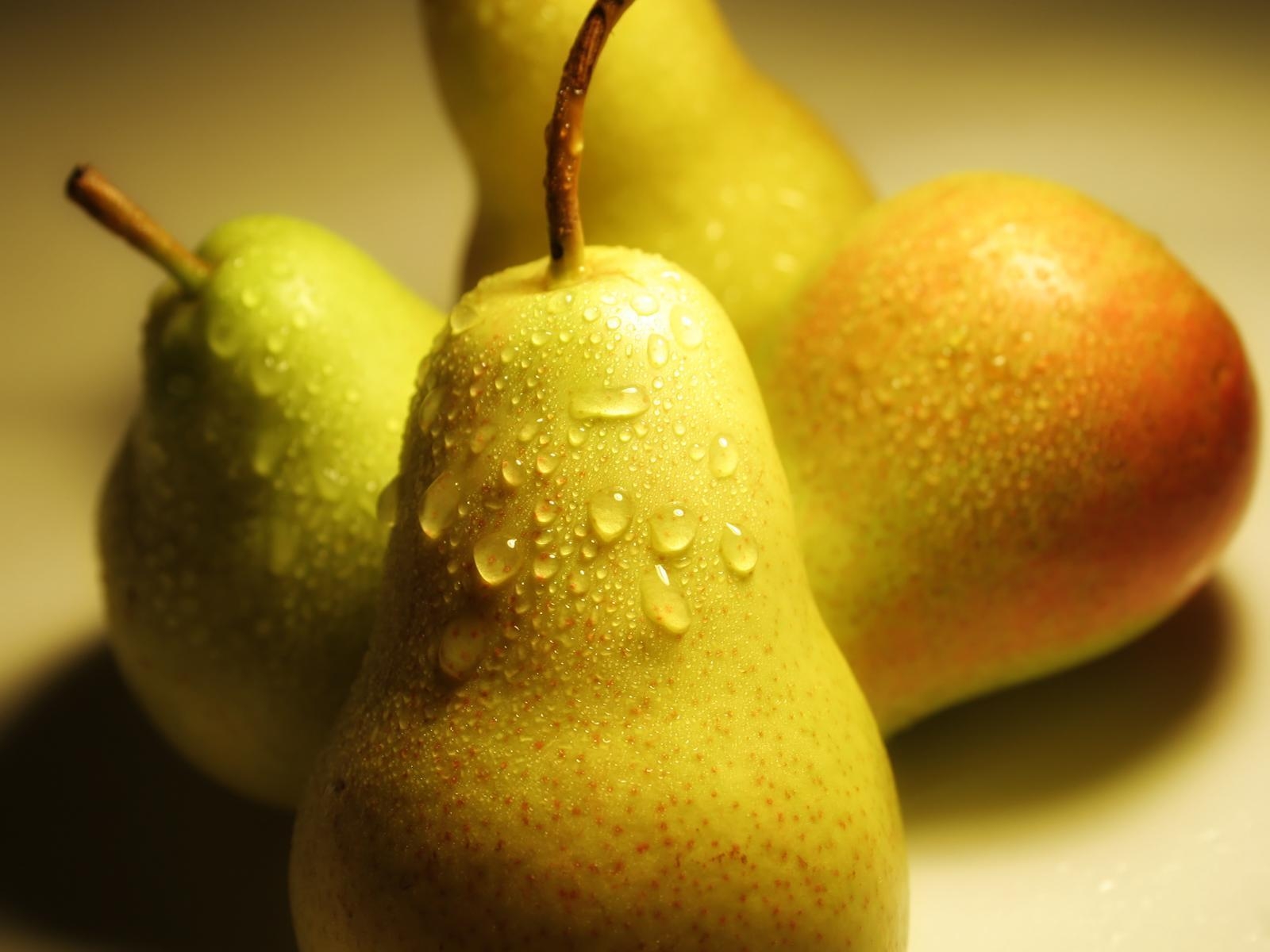 1600x1200 the law of diminishing returns, pear wallpaper, why do, Desktop
