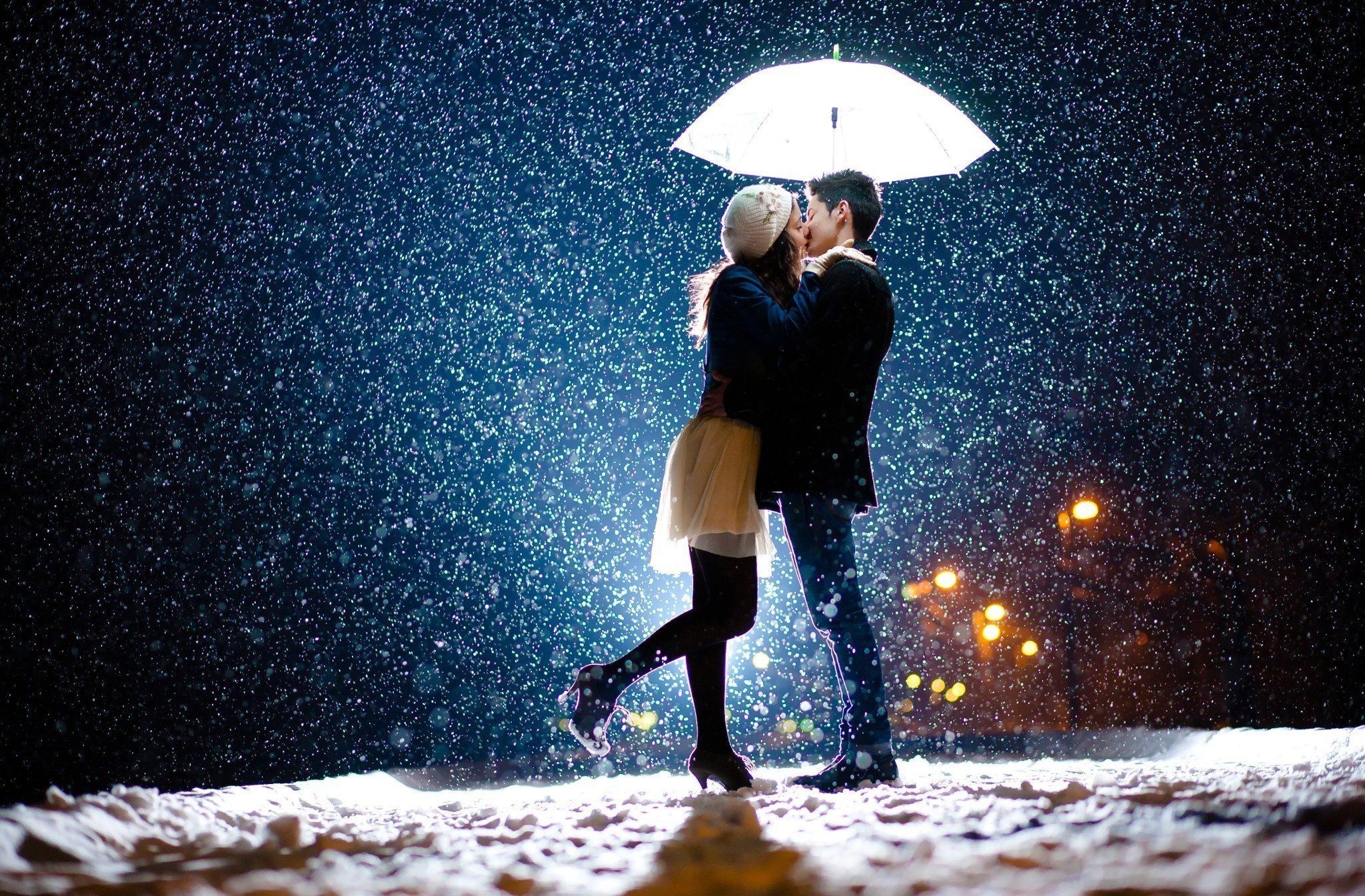 2050x1350 Romantic Winter Night Wallpaper For iPhone Click Wallpaper. HD love, Night couple, Romantic couples, Desktop