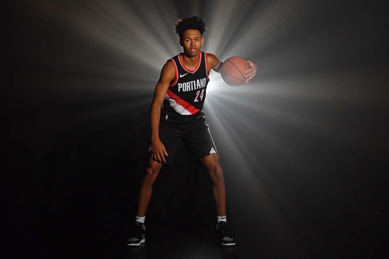 1620x1080 PHOTOS Anfernee Simons Rookie Photo, Desktop