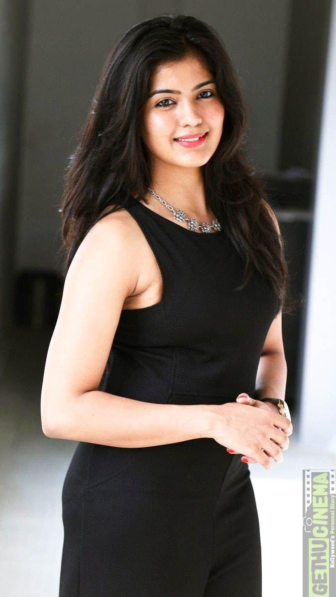 680x1200 Kaali, Padaiveeran Movie Actress Amritha Aiyer HD Photo Cinema. Beauty full girl, Beauty girl, Most beautiful indian actress, Phone