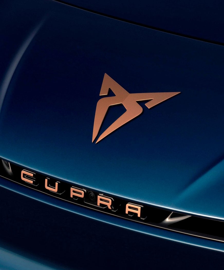 880x1050 CUPRA Born: The impulse of a new era, Phone