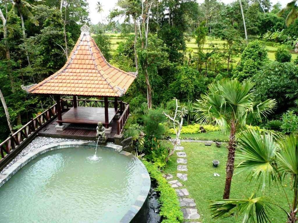 1030x770 Swimming Pool Bali, Desktop