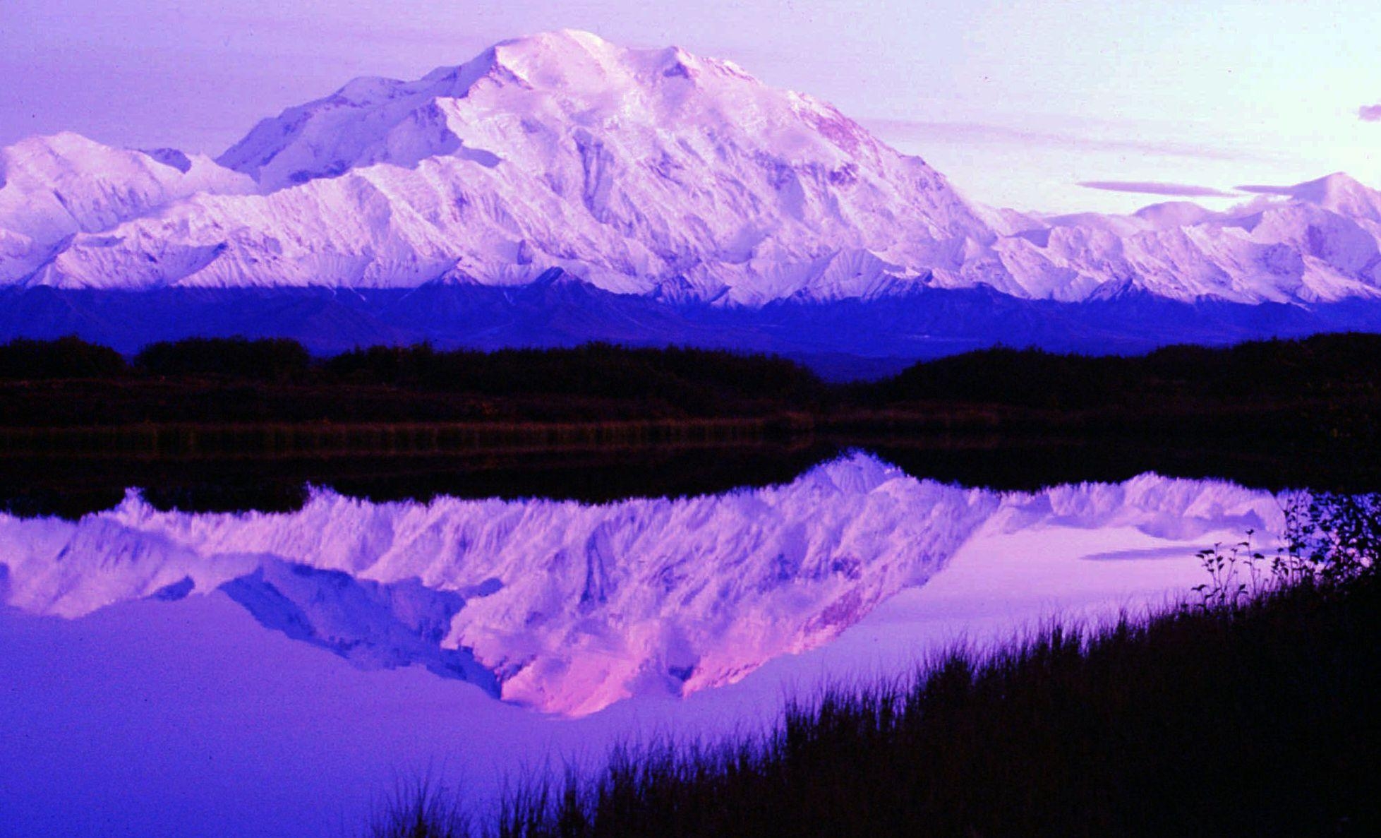 1960x1190 Denali National Park Videos at ABC News Video Archive at abcnews.com, Desktop