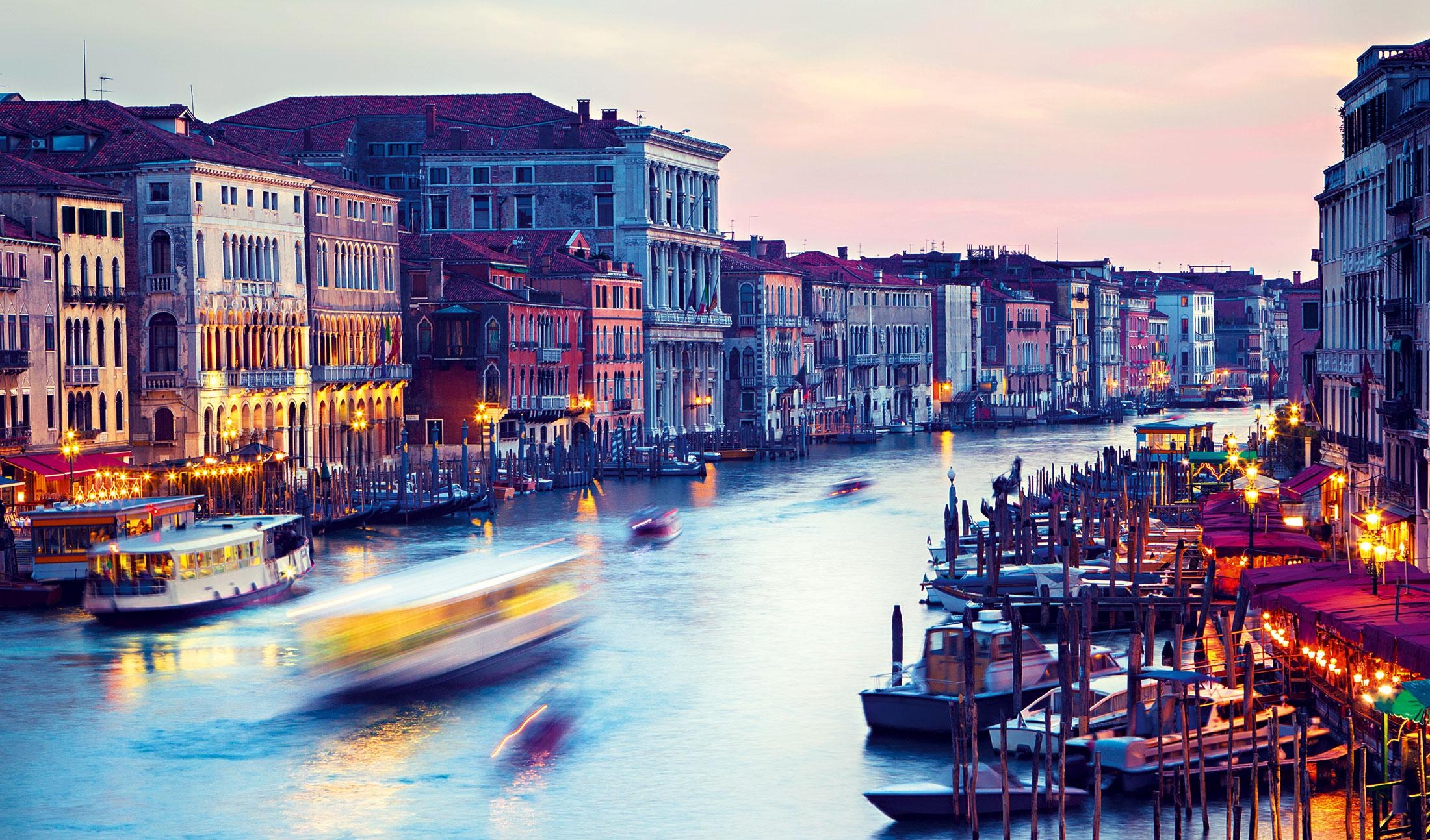 2200x1300 Venice HD Wallpaper, Desktop