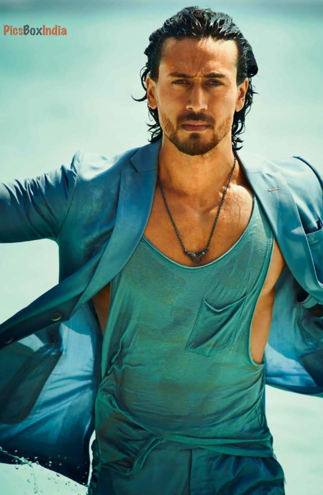 1050x1600 Tiger Shroff Wallpaper Free Tiger Shroff Background, Phone