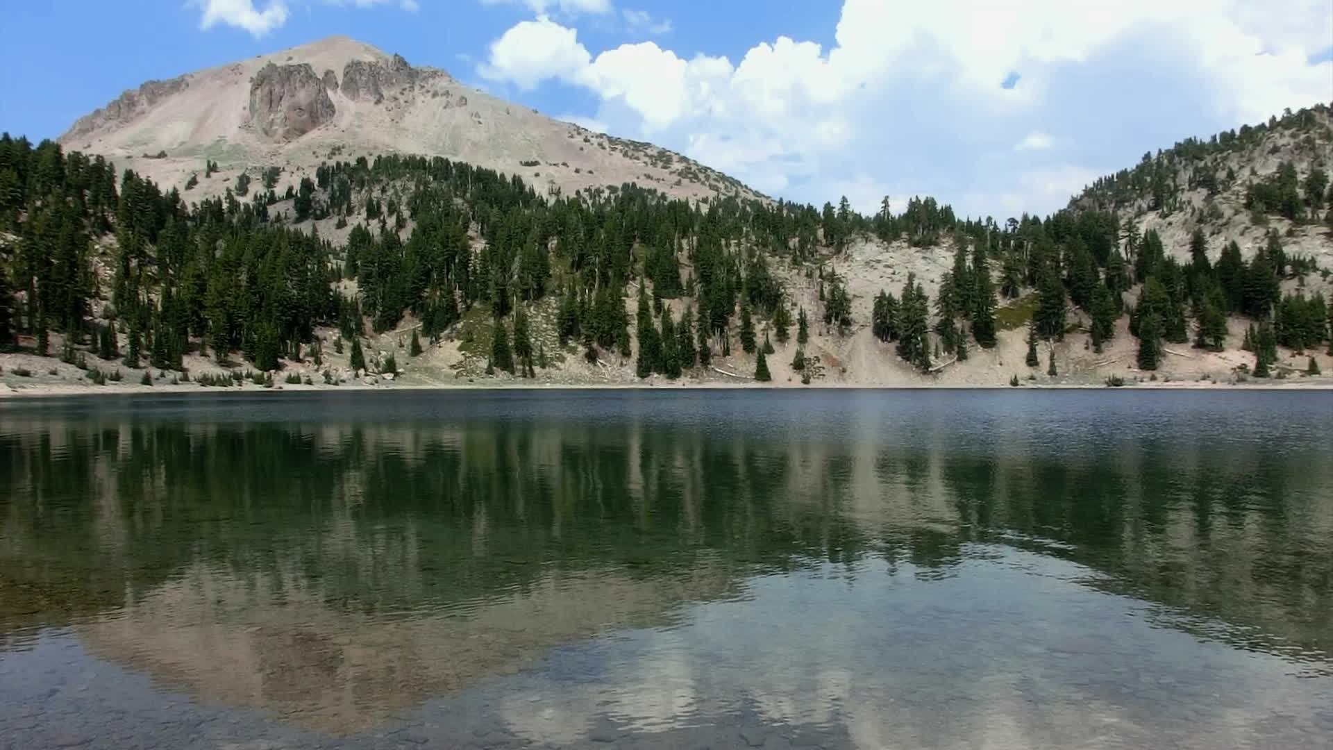 1920x1080 Lassen volcanic national park 30 Lassen Peak and Lake Helen Hi, Desktop