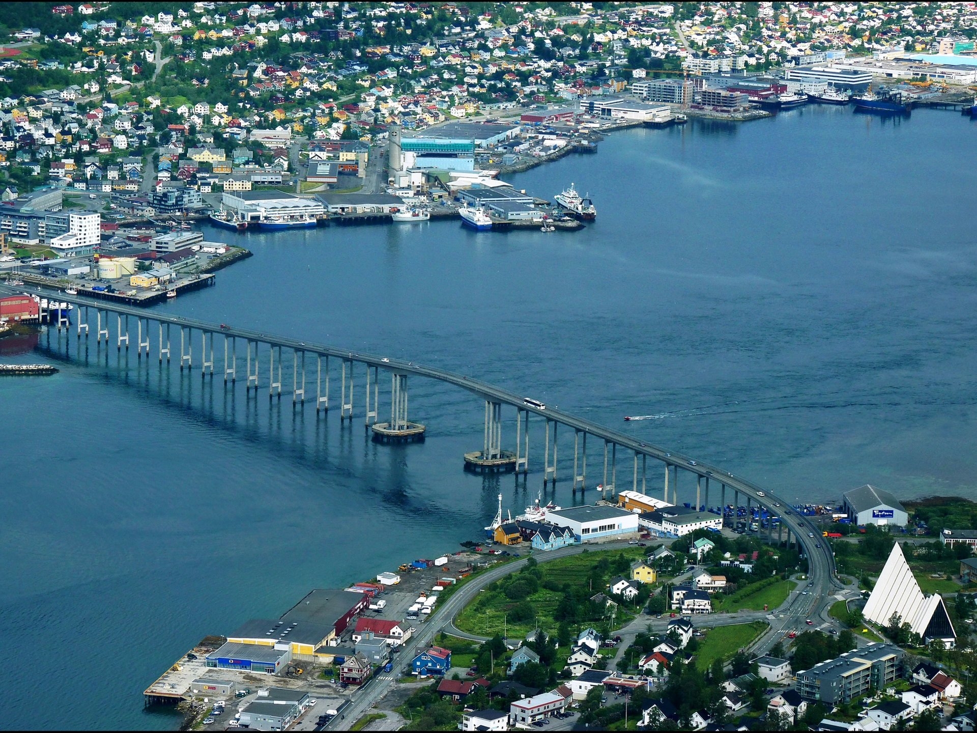 1920x1440 Wallpaper Tromso, Norway, city, top view, bridge, river  HD, Desktop