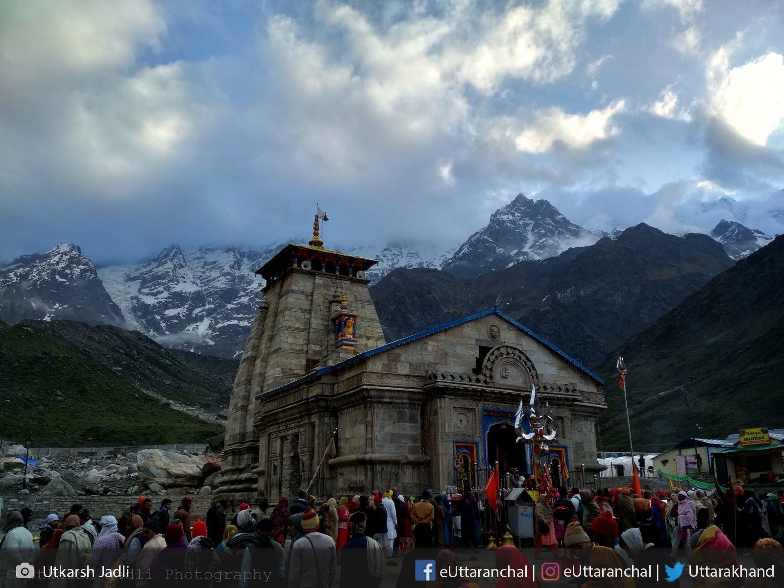 1600x1200 Kedarnath Temple, Architecture & Location, Desktop