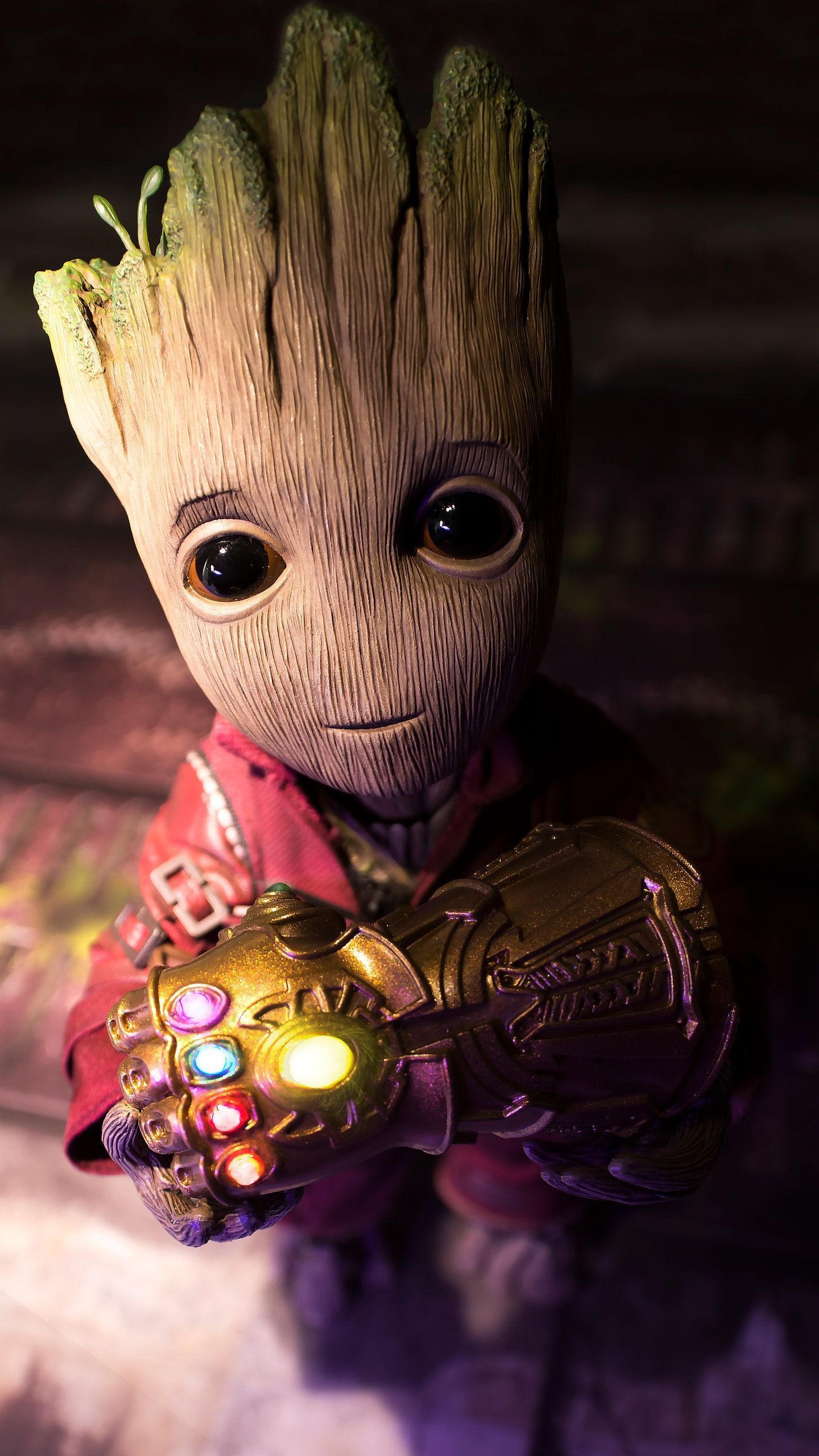 1440x2560 Baby Groot Found The Gauntlet, HD Superheroes Wallpaper Photo, Phone