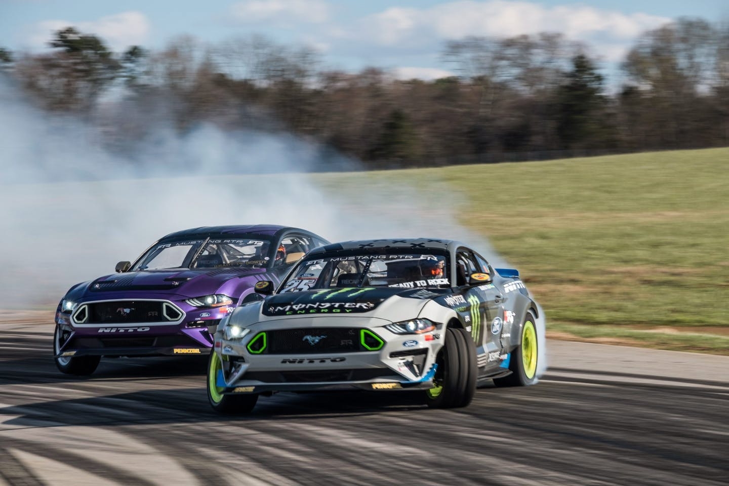 1440x960 Vaughn Gittin Jr. and Chelsea DeNofa Unveil 2018 Mustang RTR, Desktop