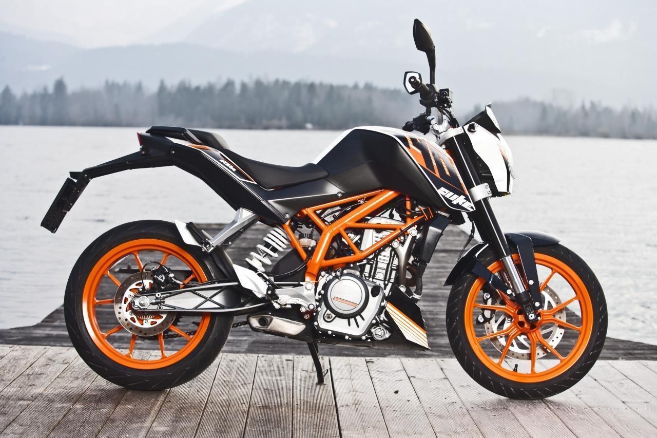 1280x860 Ktm 390 Duke Photo and Wallpaper, Desktop