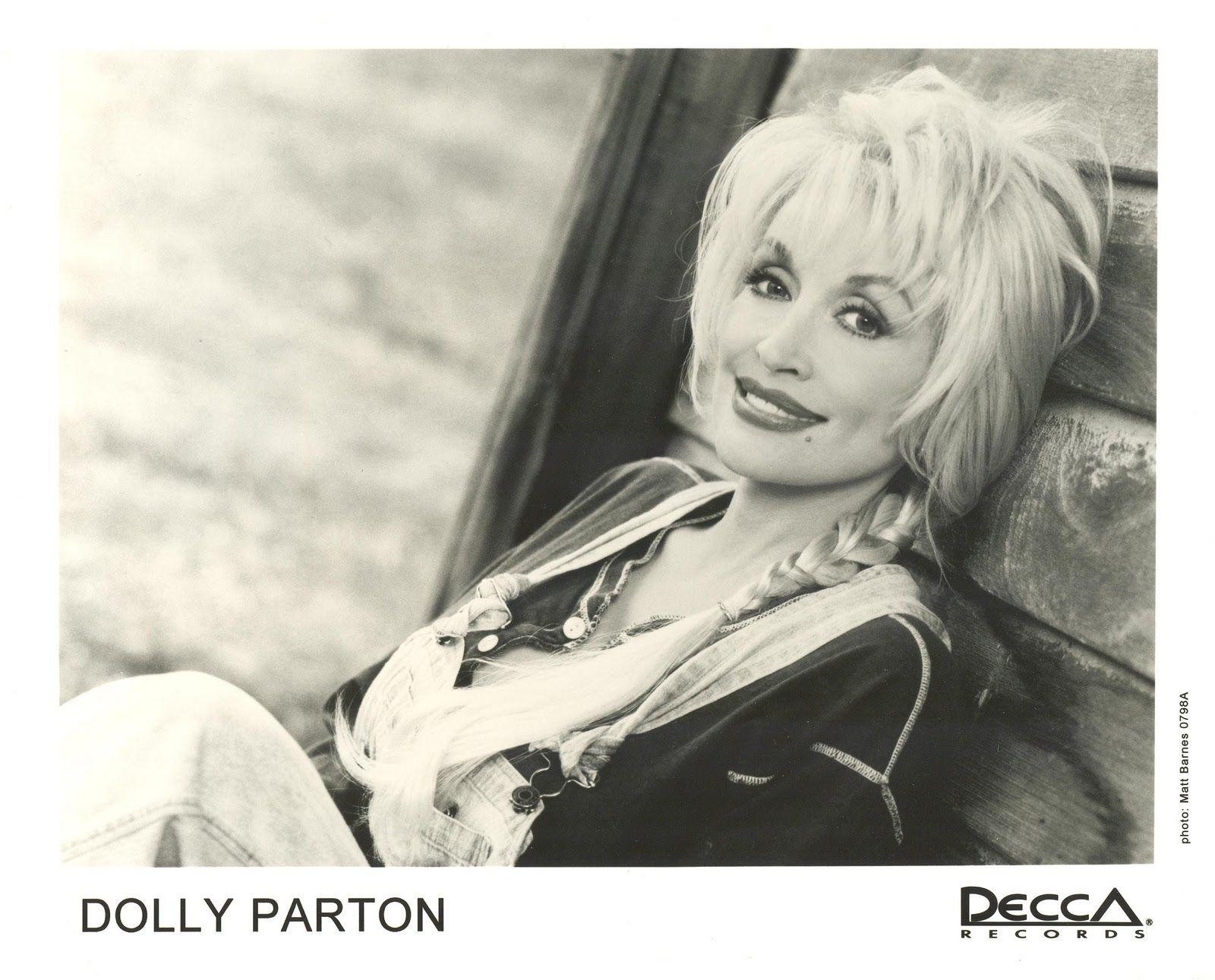 1600x1300 Dolly Parton wallpaper, Desktop