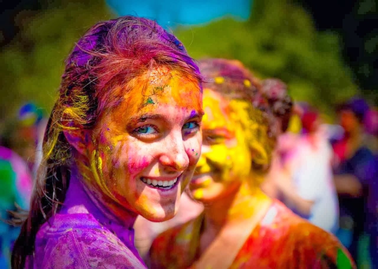 1280x920 Naughty Girls: Happy holi 2014 HD Wallpaper Image Download, Desktop