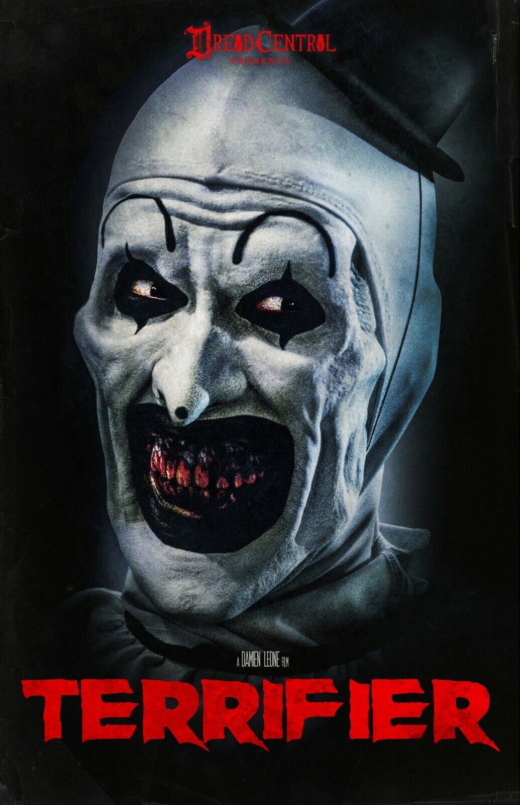 1040x1600 Terrifier movie poster (a) x 17 inches, Phone