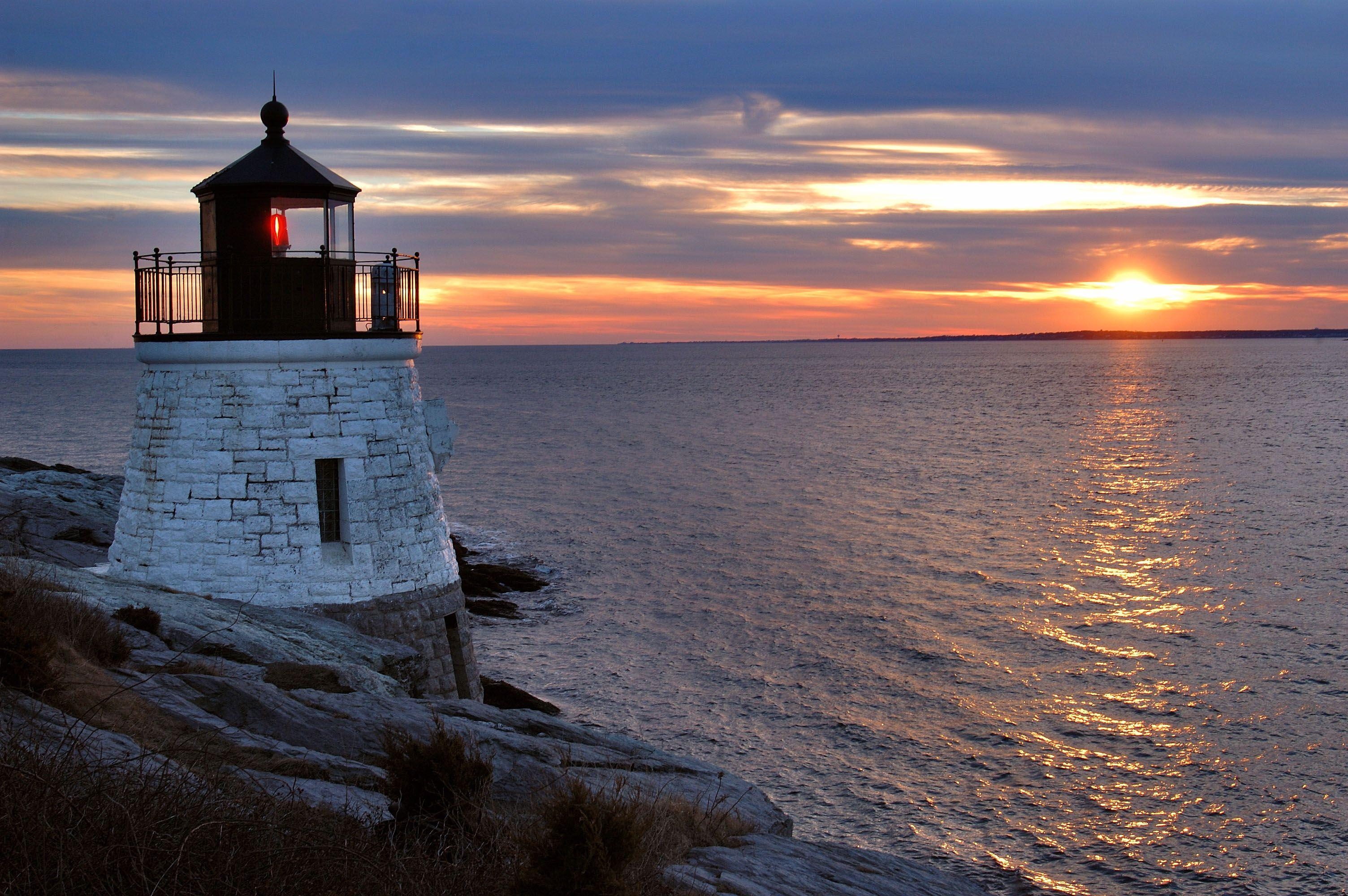 3010x2000 Castle Hill Lighthouse and East passage of Narragansett Bay, Desktop