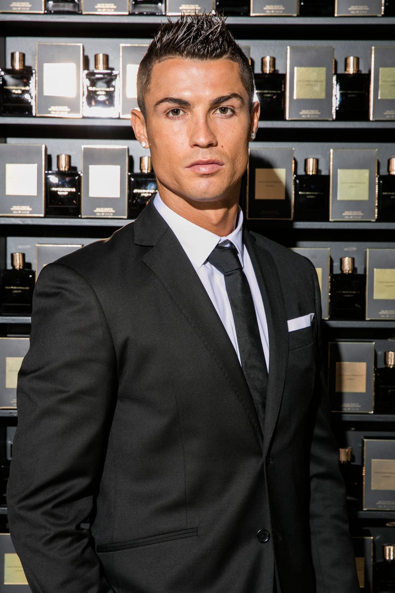 1340x2000 It's Cristiano Ronaldo's 32nd Birthday!, Phone