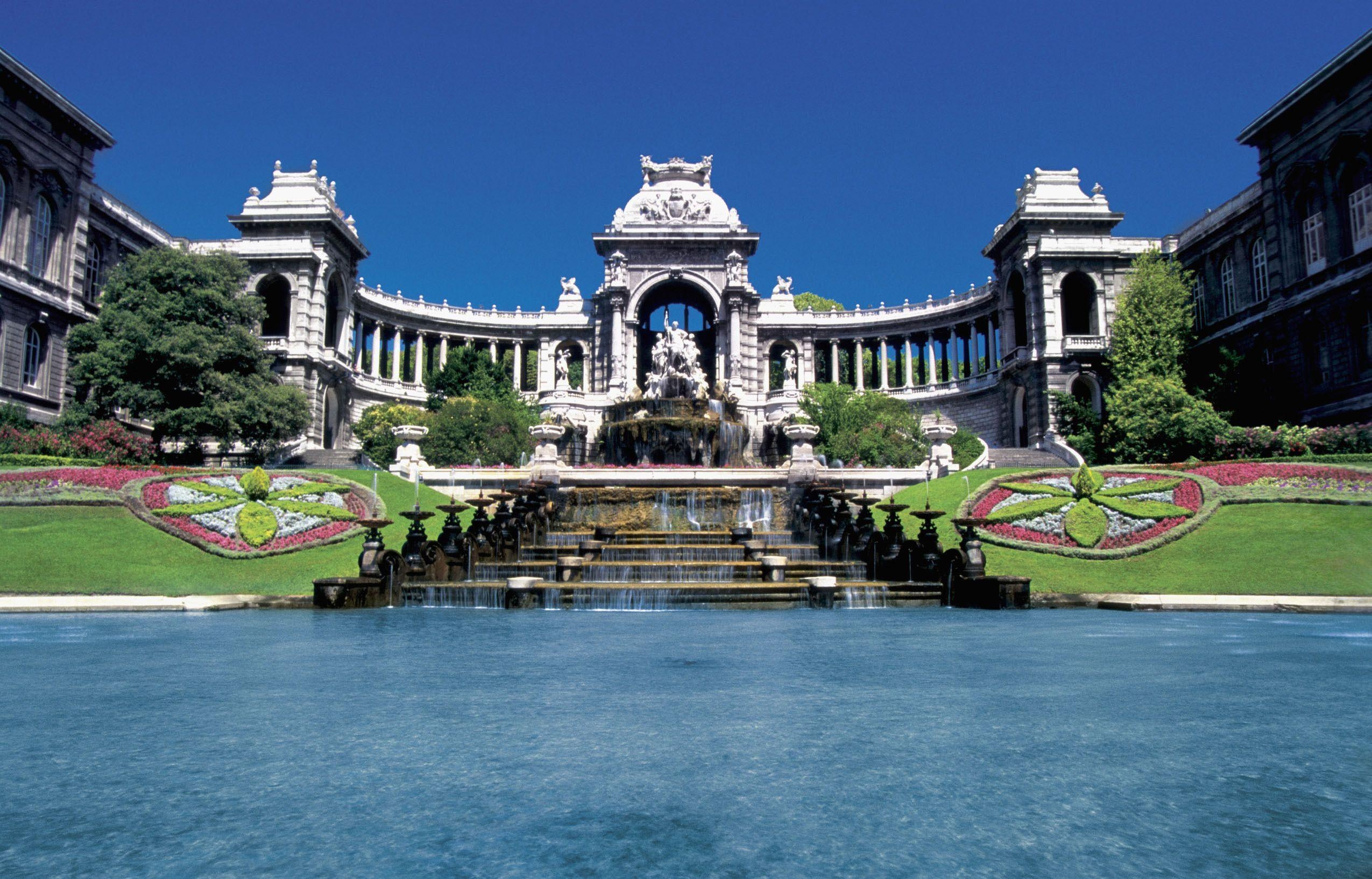 2550x1640 Fountain in the center of Marseille, France wallpaper and image, Desktop