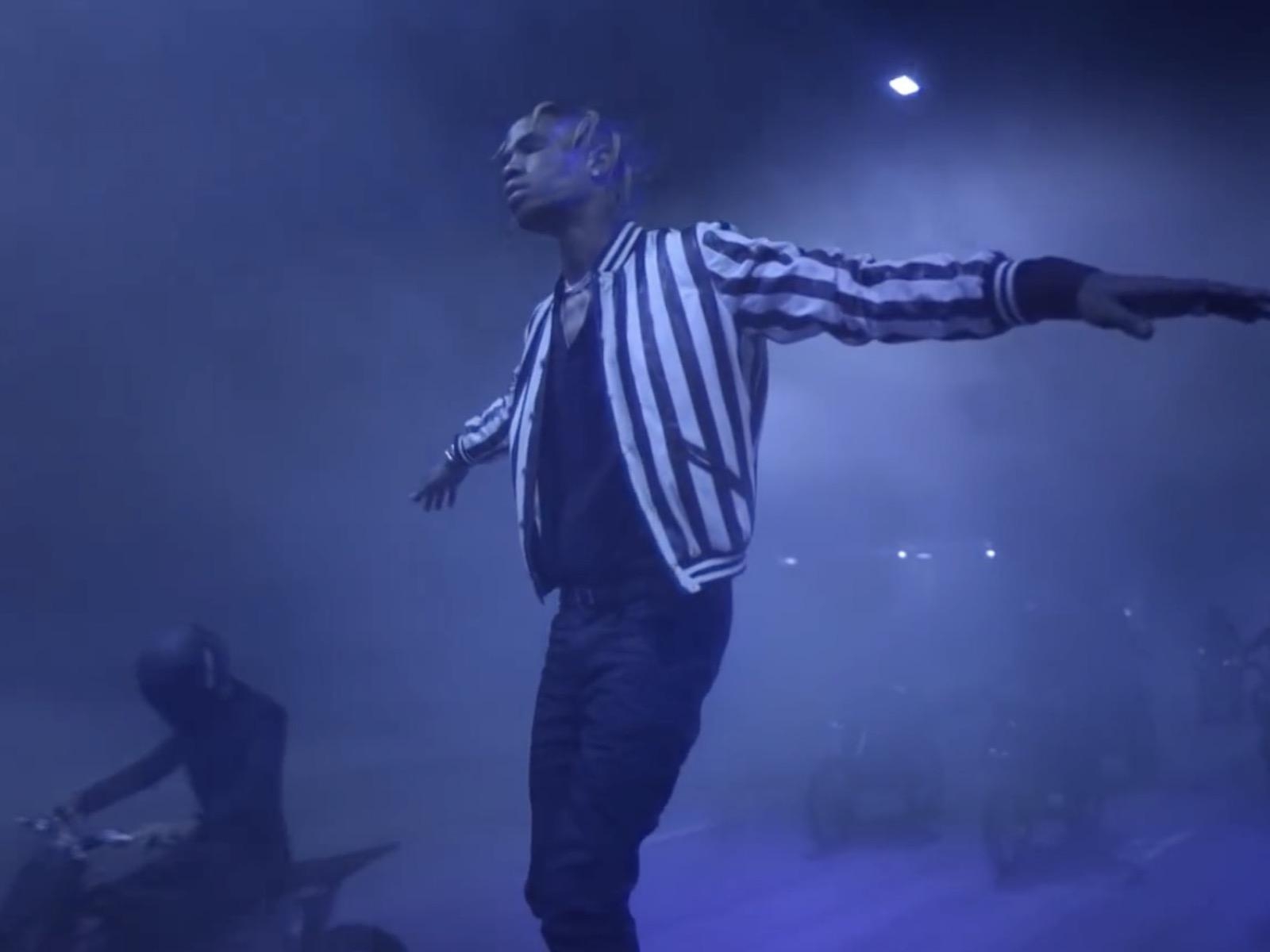 1600x1200 Watch: Travis Scott Channels His Inner Dark Knight W/ New, Desktop