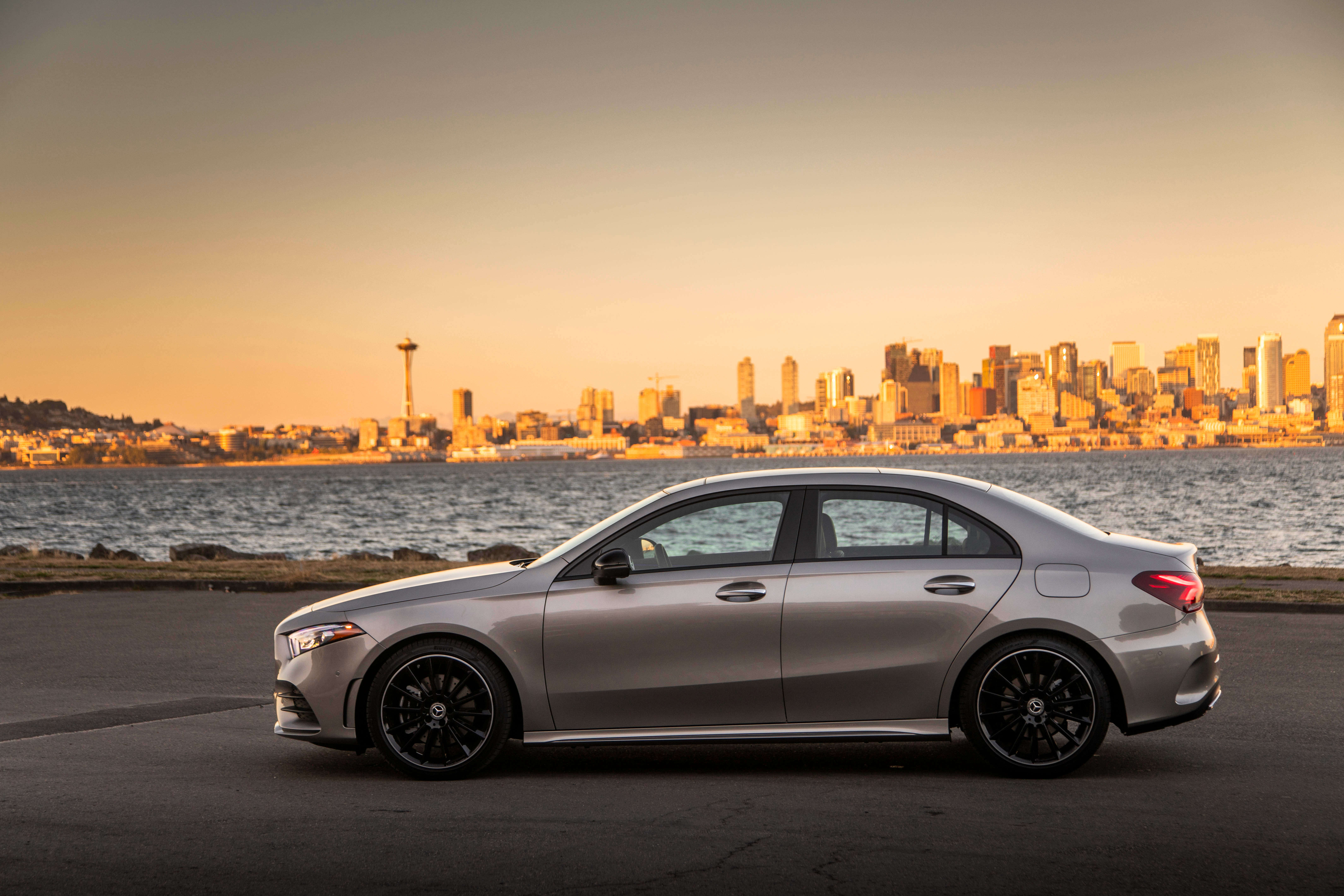 6500x4330 MBsocialcar: Mercedes Benz A Class Saloon, Desktop