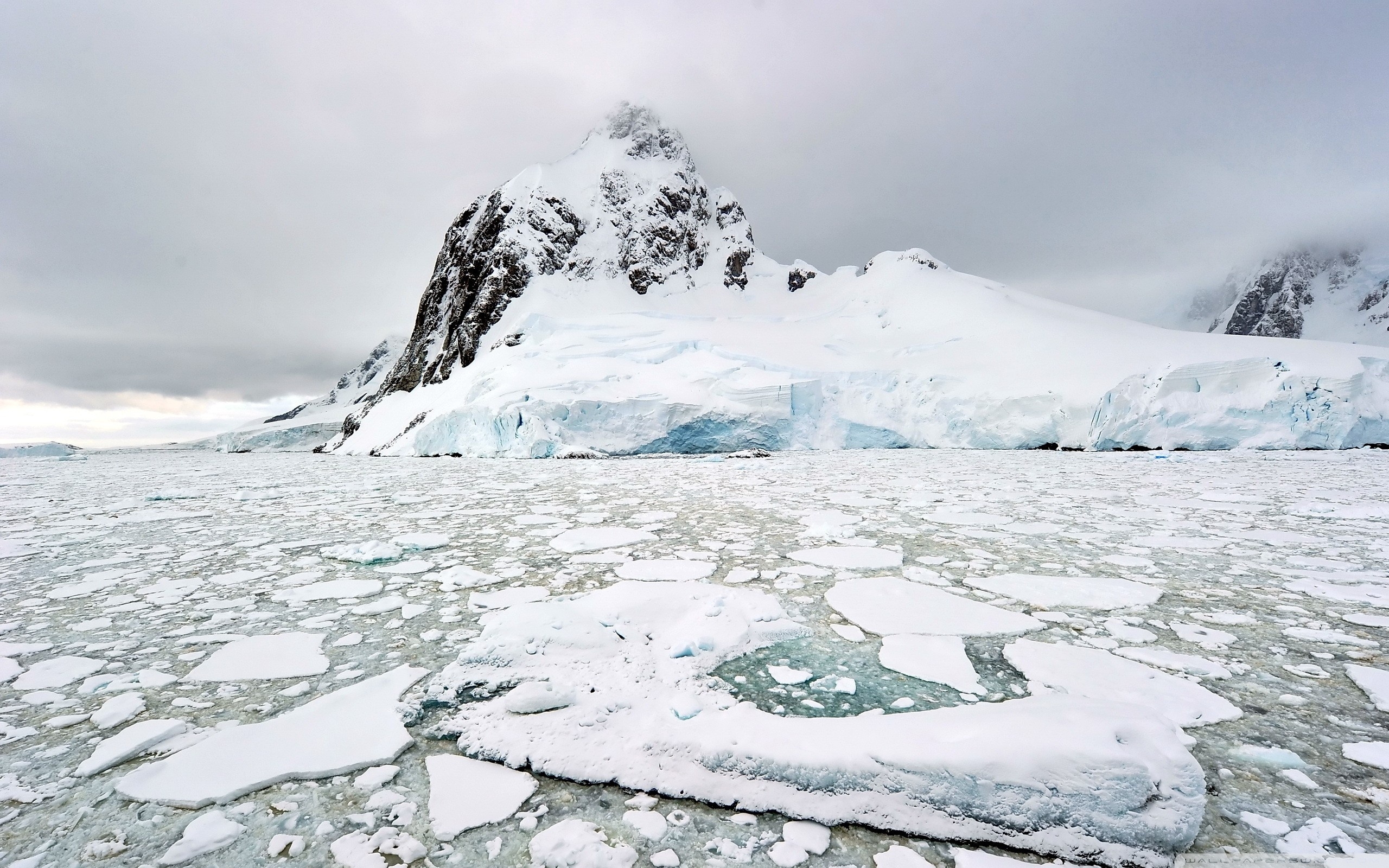 2560x1600 North Pole Landscape ❤ 4K HD Desktop Wallpaper for 4K Ultra HD TV, Desktop