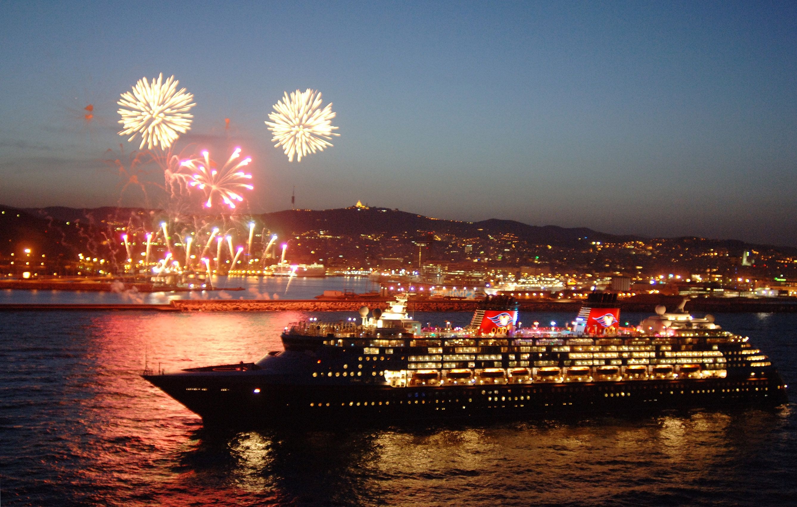 2680x1710 Disney Cruise Line Unveils New 2014 Itineraries and Ports Magic Vacations, Desktop