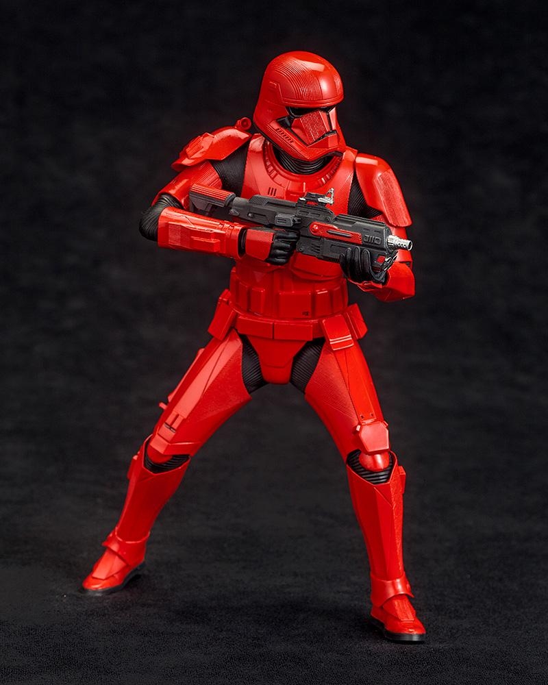 800x1000 Star Wars: The Rise of Skywalker Trooper Statue 2, Phone