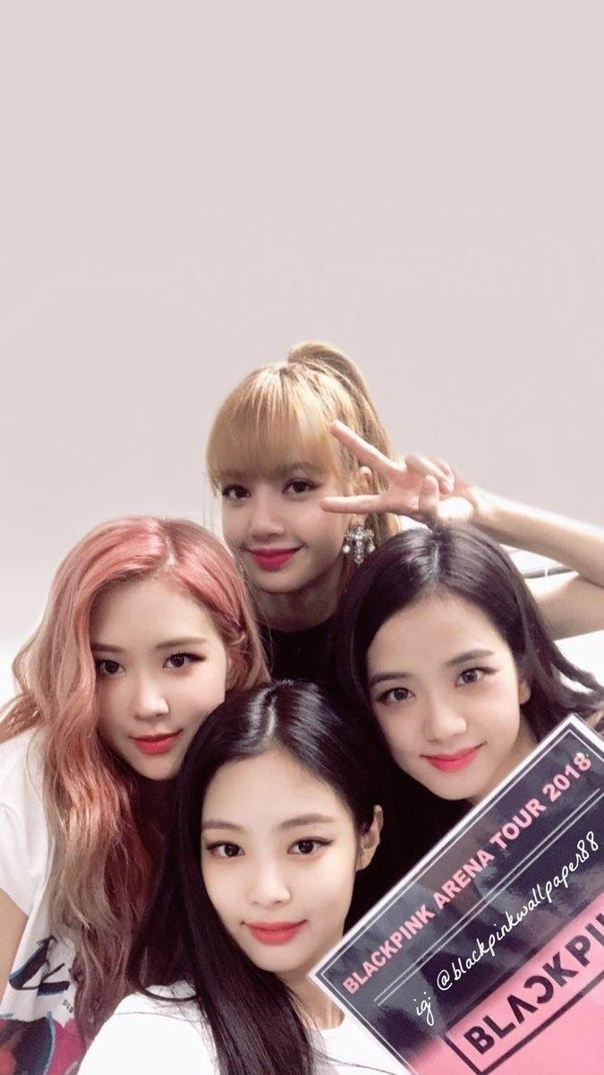 680x1200 BLACKPINK wallpaper // // #Blackpink #jennie #jisoo, Phone