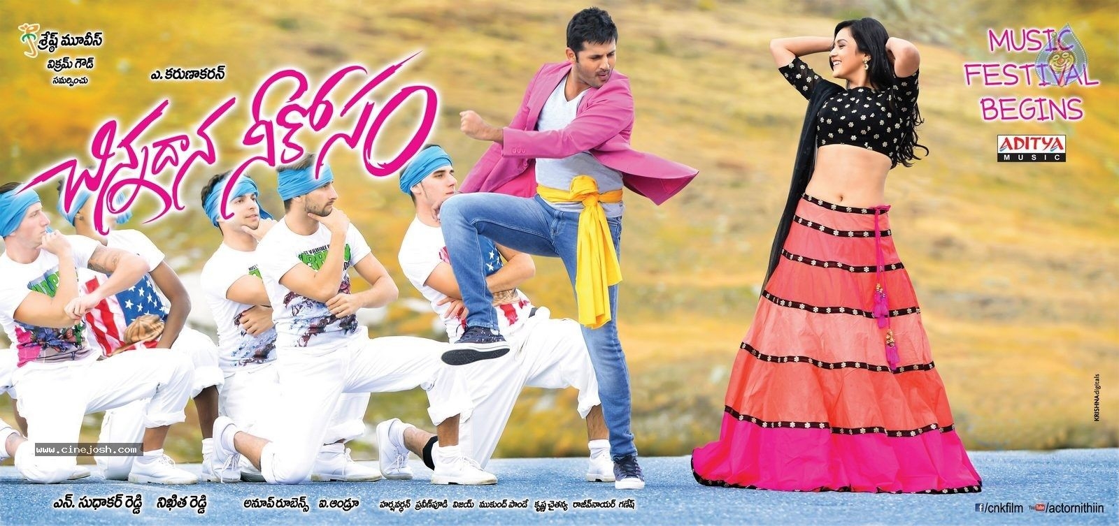 1600x760 Chinnadana Neekosam New Posters 1 of 3, Dual Screen