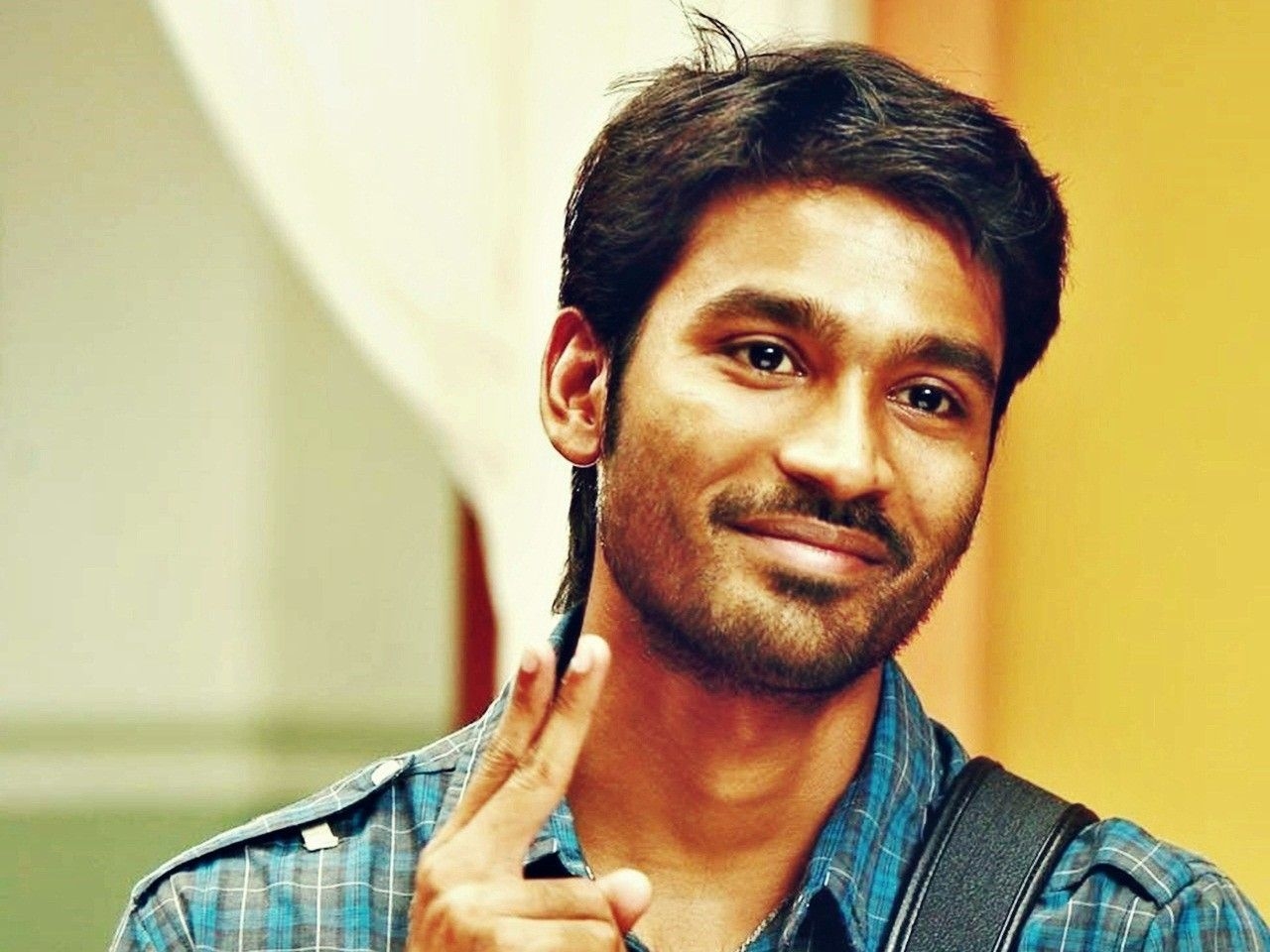 1280x960 Dhanush Image, Photo, Latest HD Wallpaper Free Download, Desktop