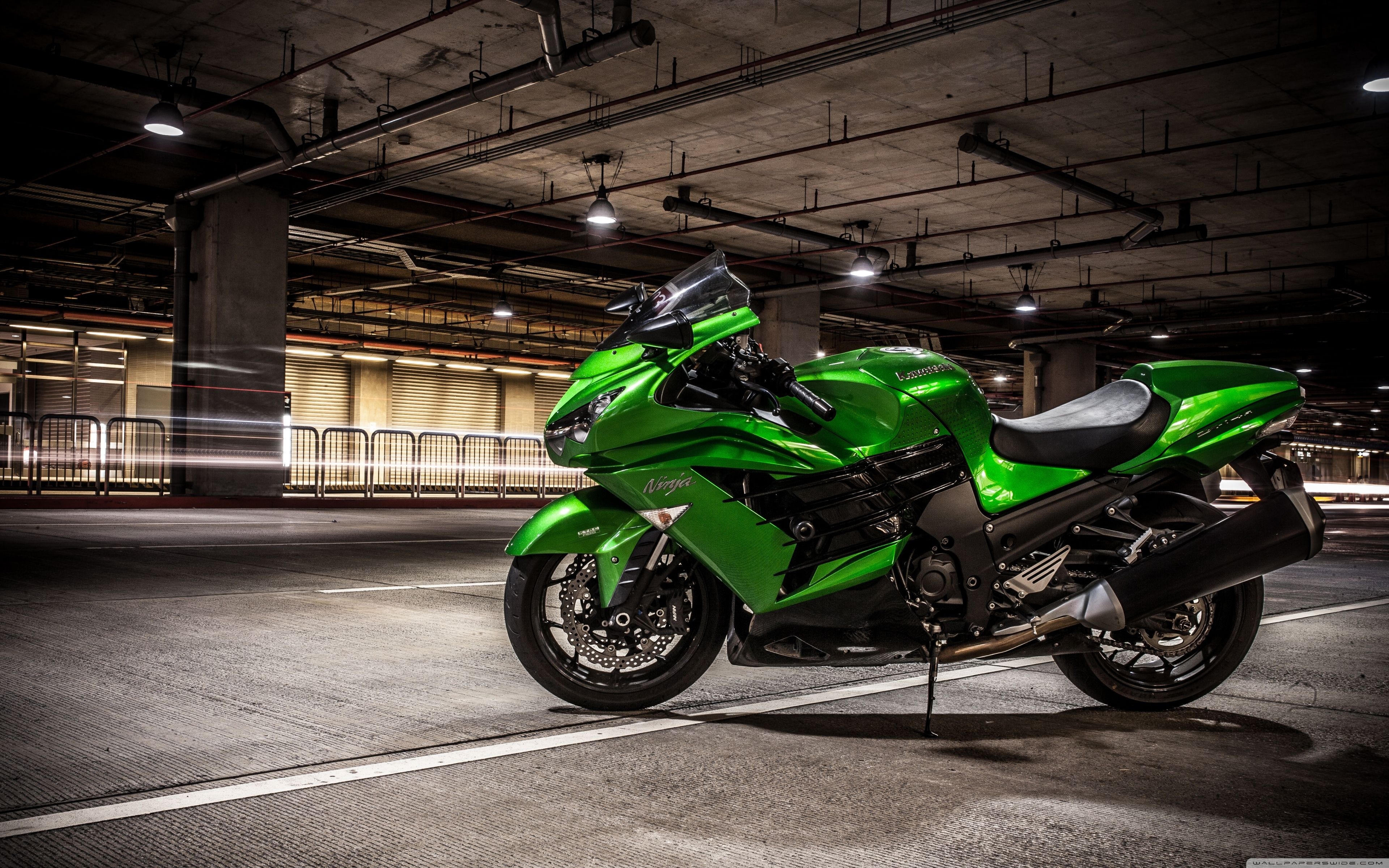 3840x2400 Kawasaki Motorcycle Wallpaper, Desktop