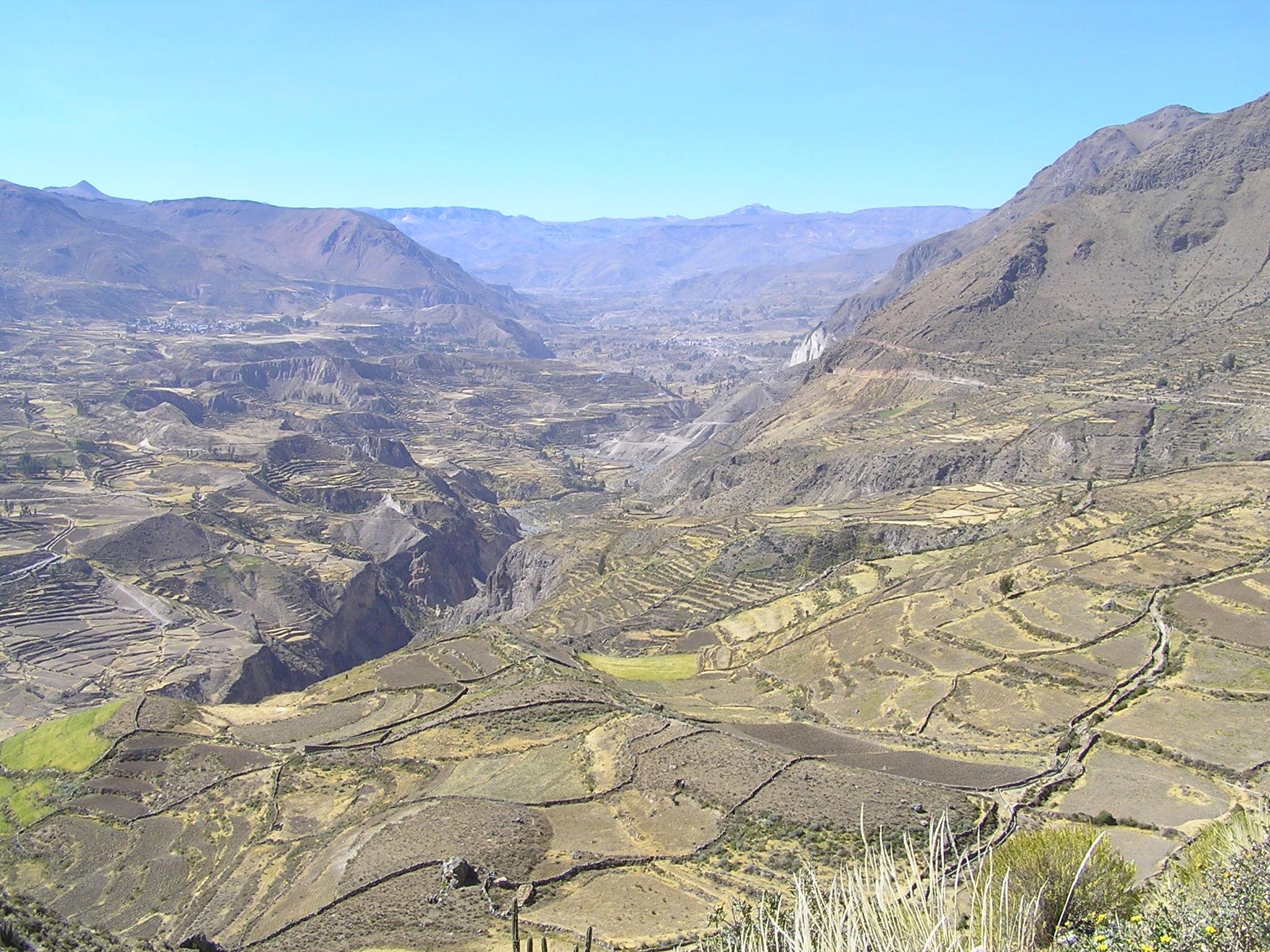 2050x1540 Colca Canyon, Desktop