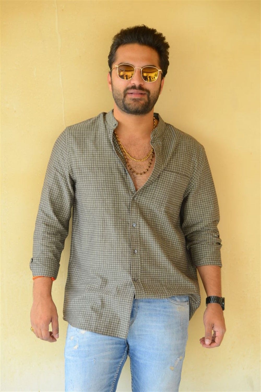 1000x1500 Falaknuma Das Hero Vishwak Sen Interview Photo. New Movie Posters, Phone