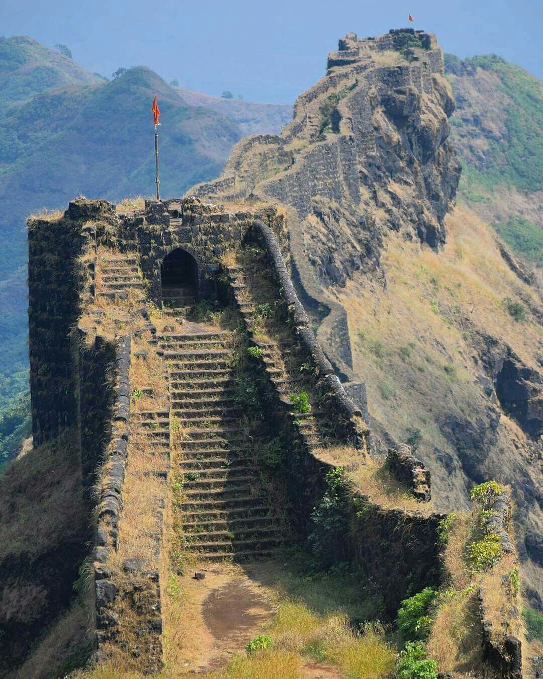 1080x1350 Rajgad fort. Beautiful places to visit, India travel places, Places to travel, Phone