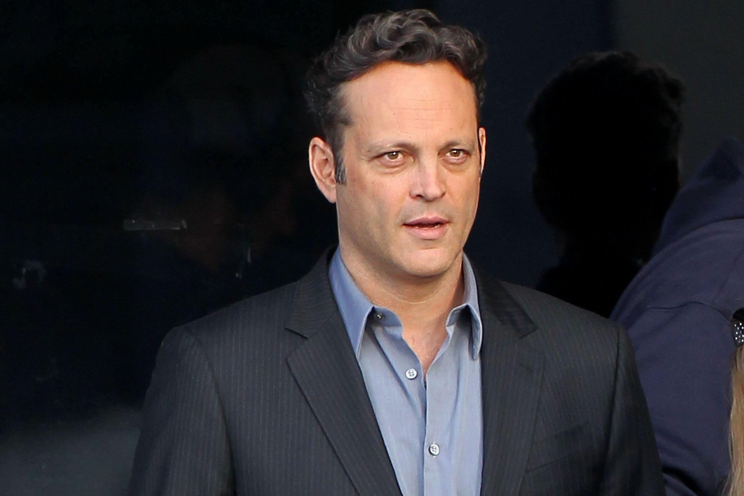 2400x1600 Vince Vaughn Wallpaper, Desktop