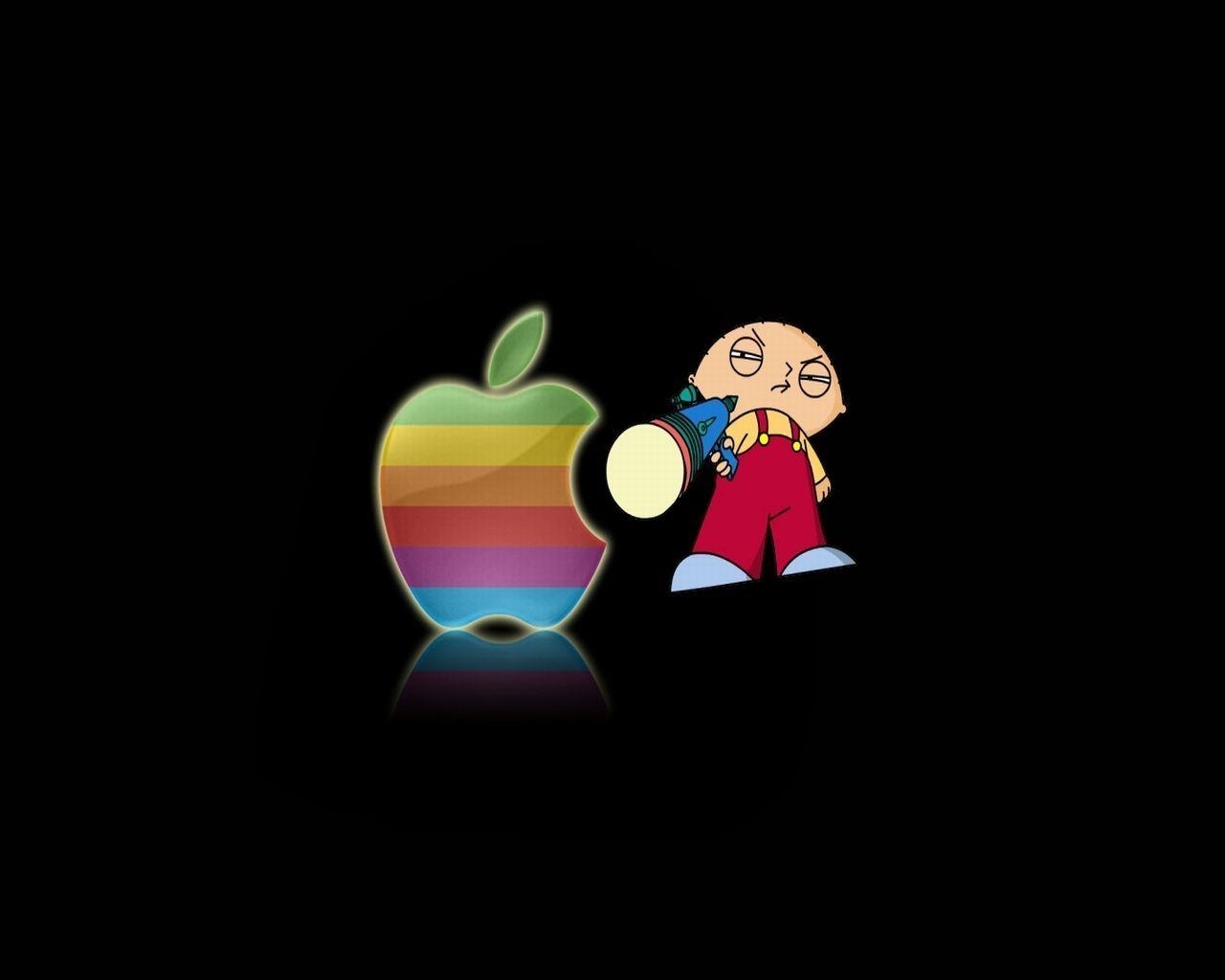 1280x1030 Stewie hates Mac! Guy Wallpaper, Desktop