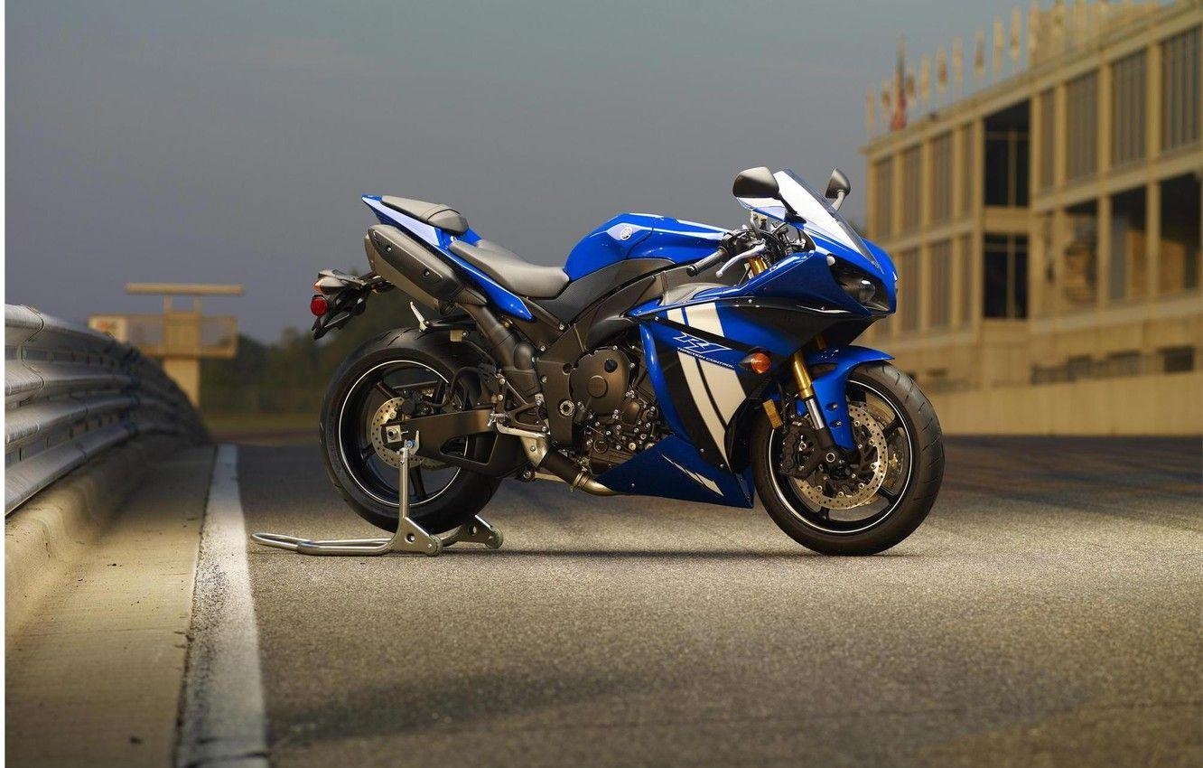 1340x850 Wallpaper blue, motorcycle, yamaha, bike, blue, Yamaha, supersport, Desktop