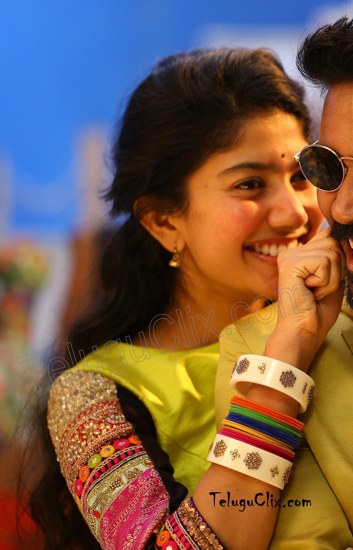 1460x2270 Sai Pallavi in From Maari 2 Movie HD HQ Photo image Stills Pics, Phone