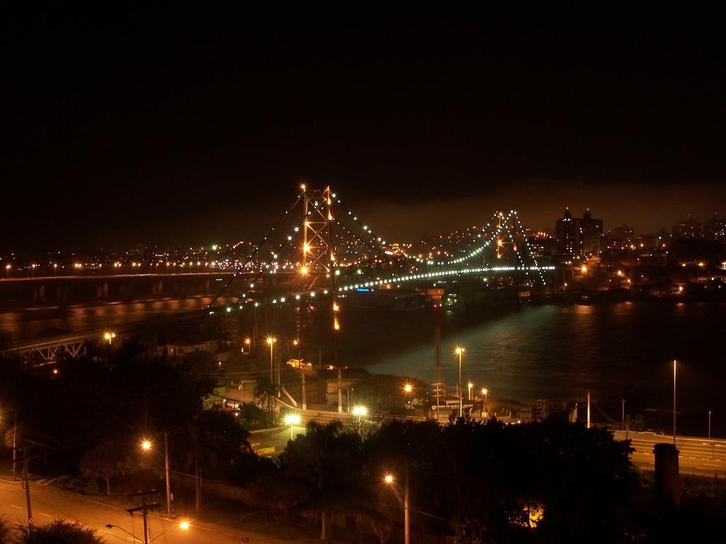 1030x770 Florianopolis HLuz bridge, Desktop