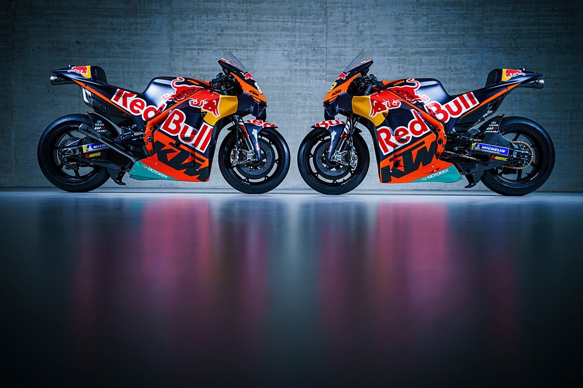 1200x800 KTM unwraps 2022 factory and Tech3 MotoGP bikes, Desktop