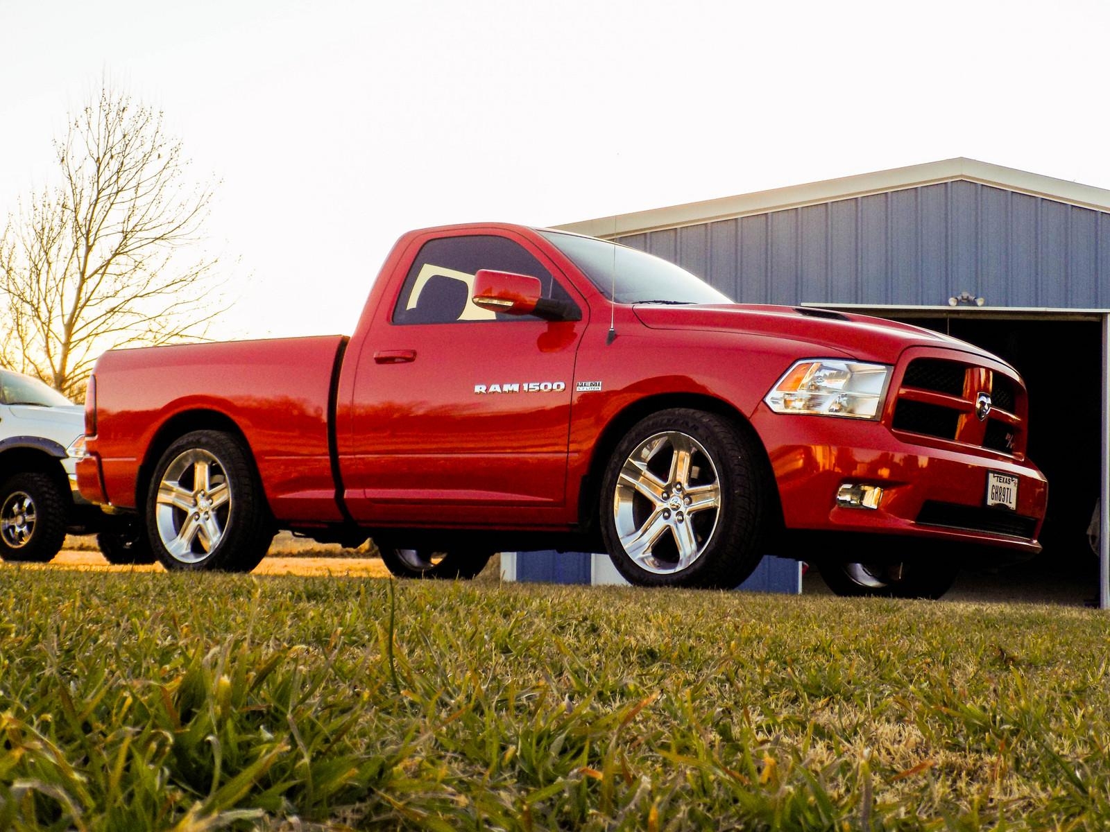 1600x1200 Red Dodge Ram 1500 R T Picture, Mods, Upgrades, Wallpaper, Desktop