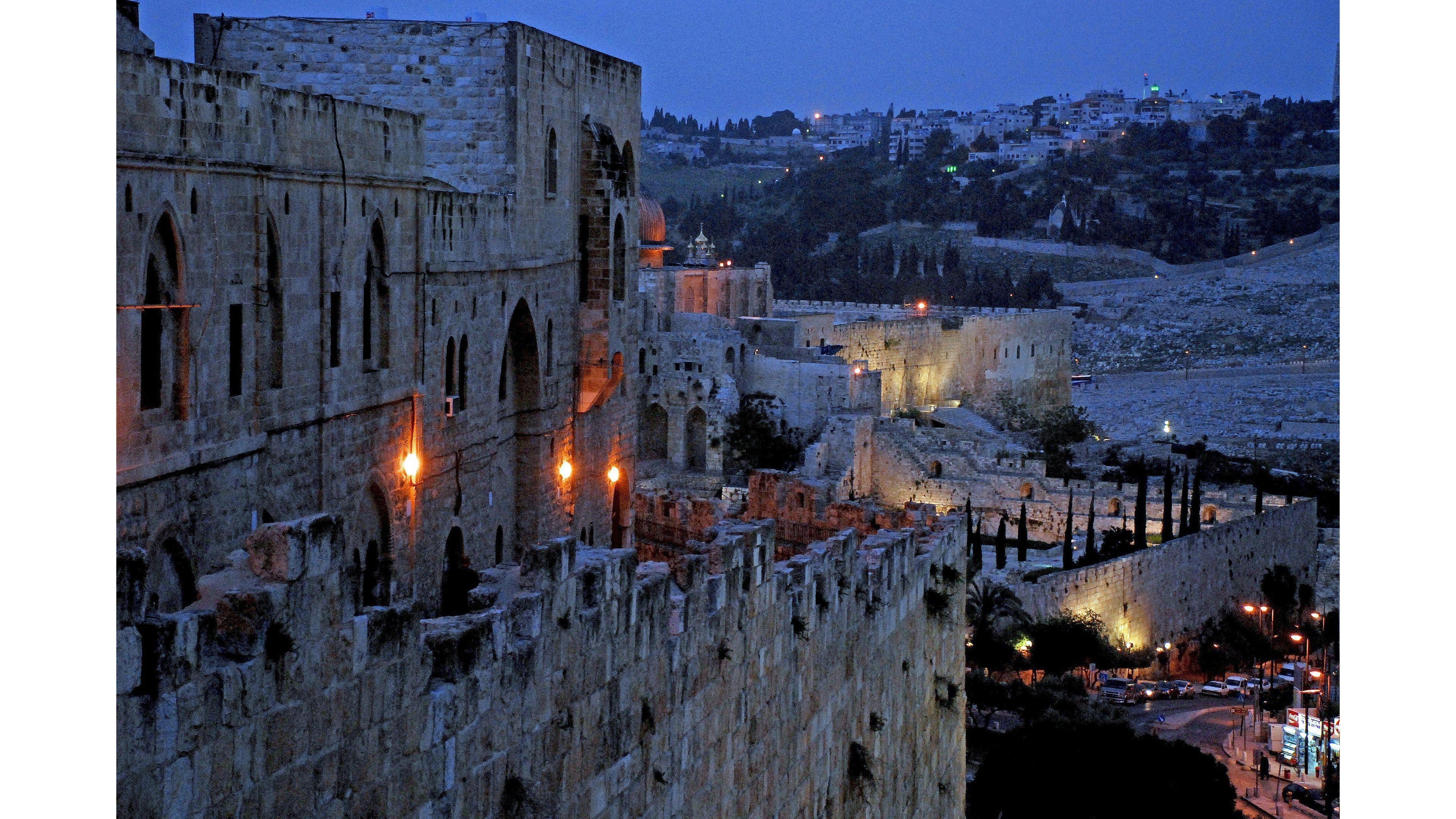 3840x2160 Night View 4K Jerusalem Israel Wallpaper. Free 4K Wallpaper, Desktop