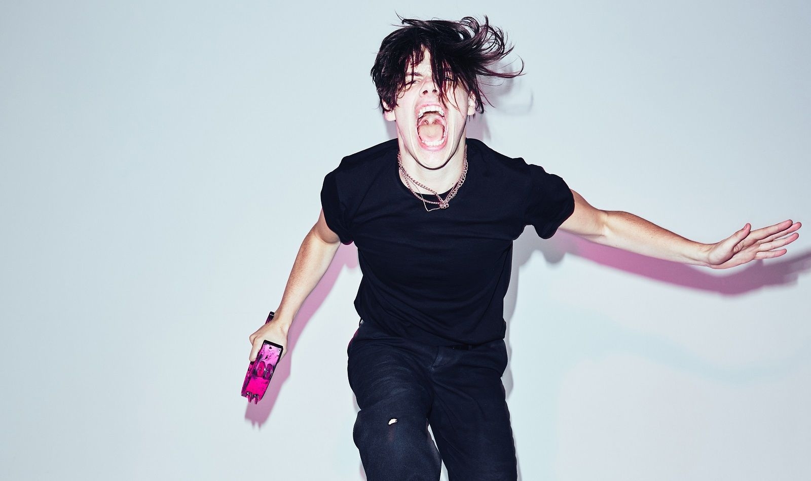 1600x950 Yungblud U. Pop Music, No Bullshit, Desktop