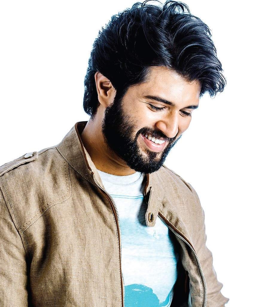 850x1030 Vijay Devarakonda signs his next- The New Indian Express, Phone