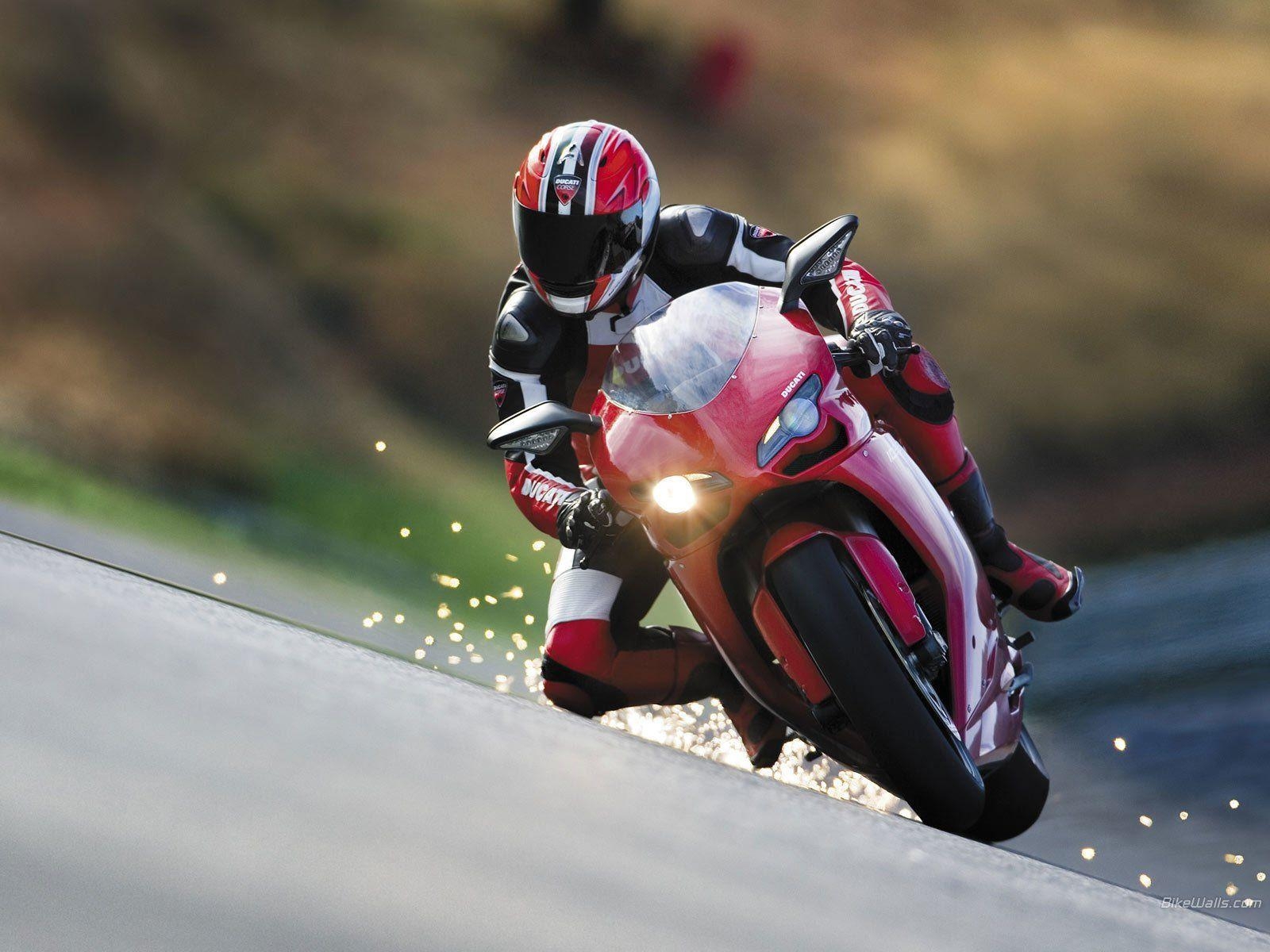 1600x1200 Ducati HD Wallpaper, Desktop